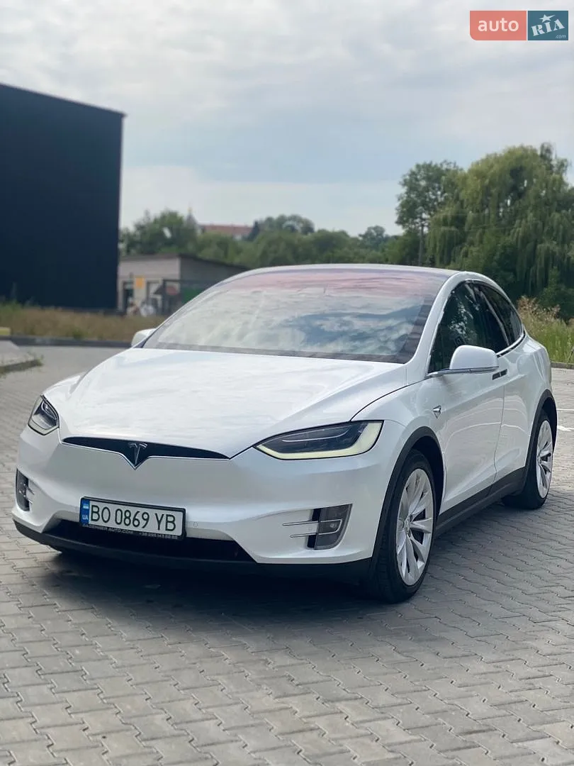 Tesla Model X, 2018