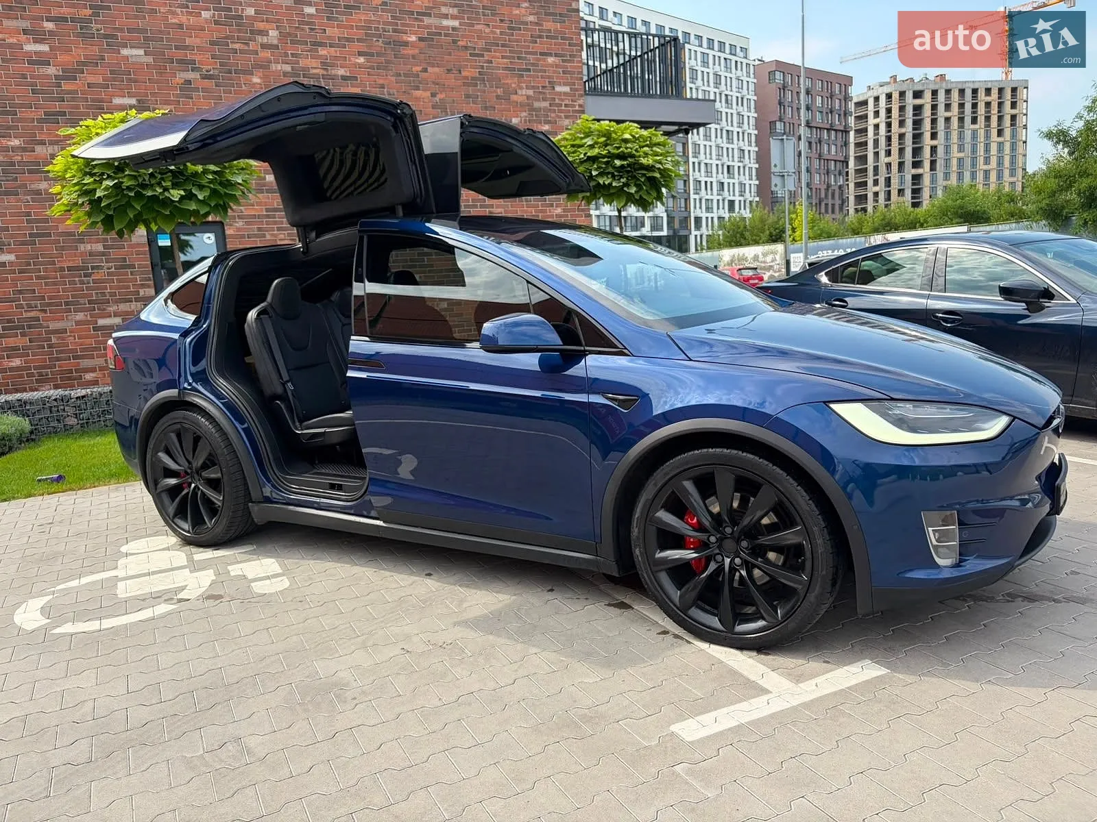 Tesla Model X, 2020
