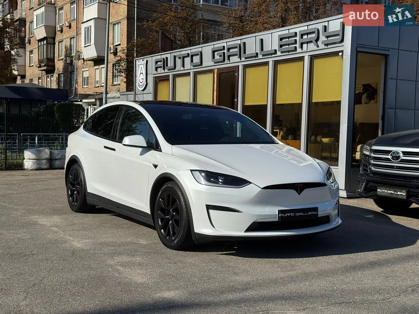 Tesla Model X, 2023