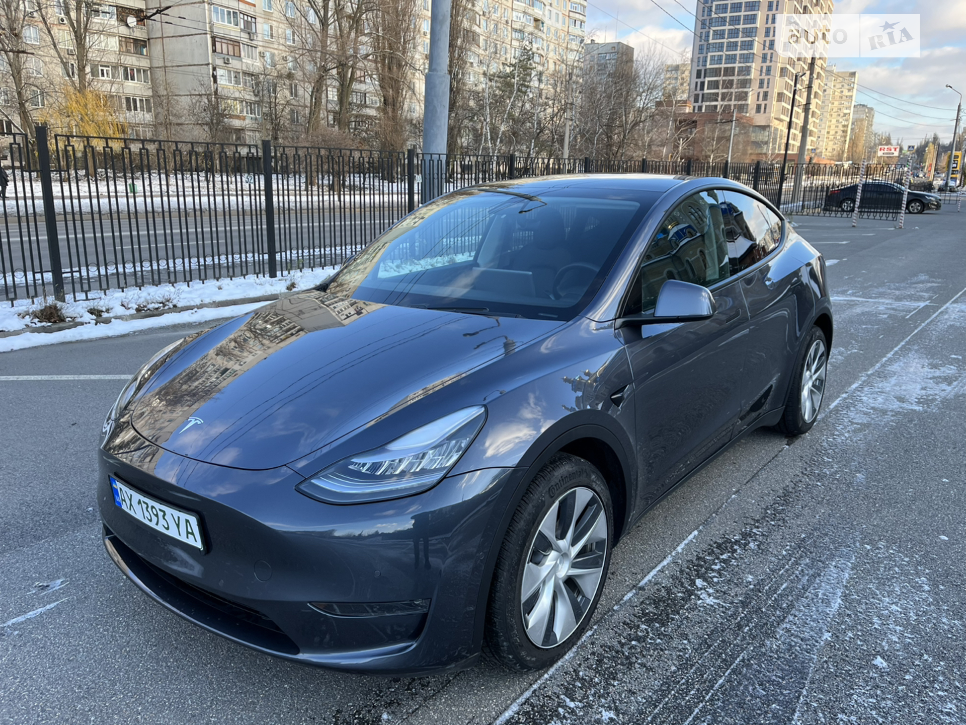 Tesla Model Y, 2020