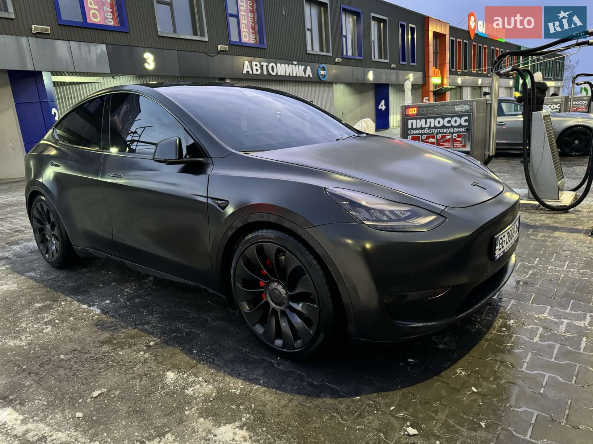Tesla Model Y, 2020