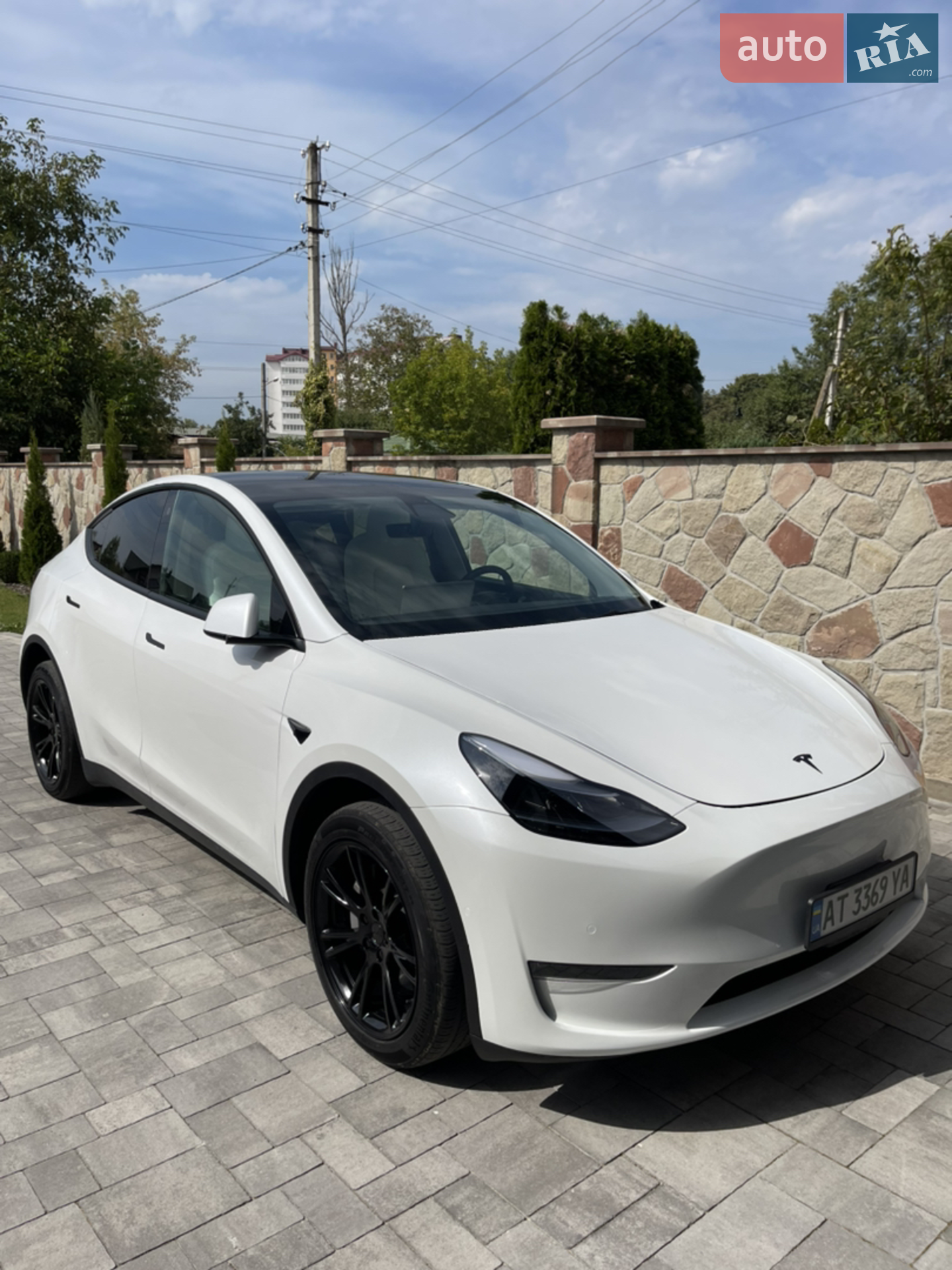 Tesla Model Y, 2021