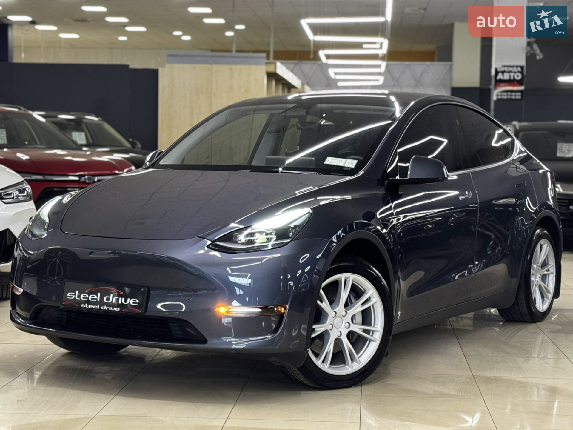 Tesla Model Y, 2023
