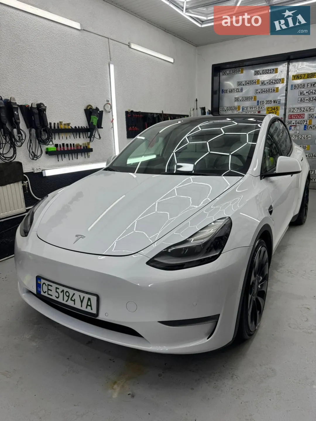 Tesla Model Y, 2022