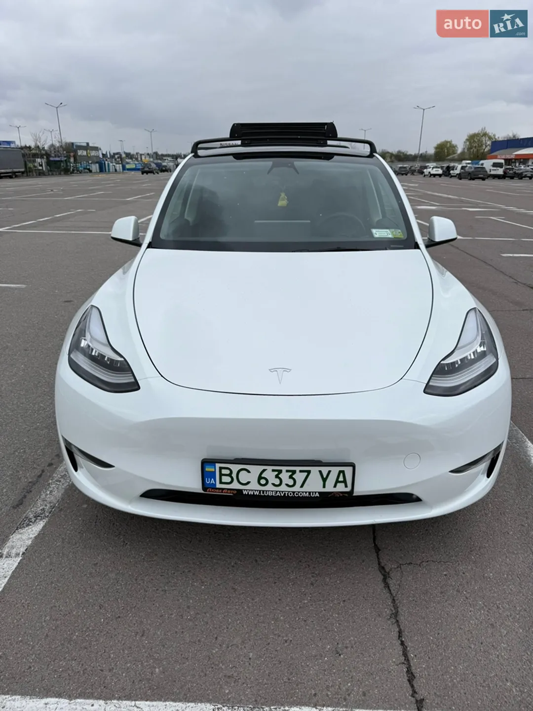 Tesla Model Y, 2022