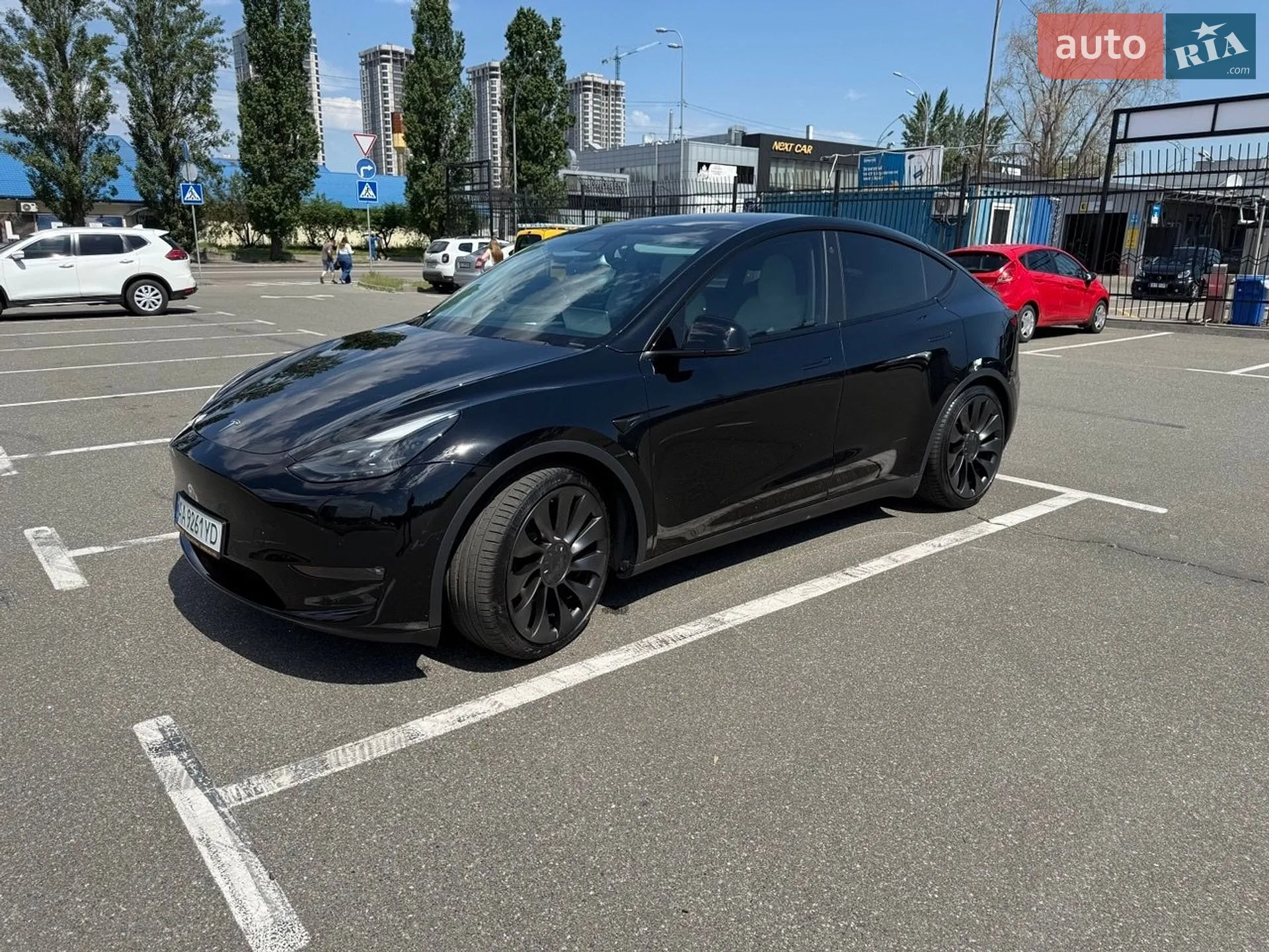 Tesla Model Y, 2022