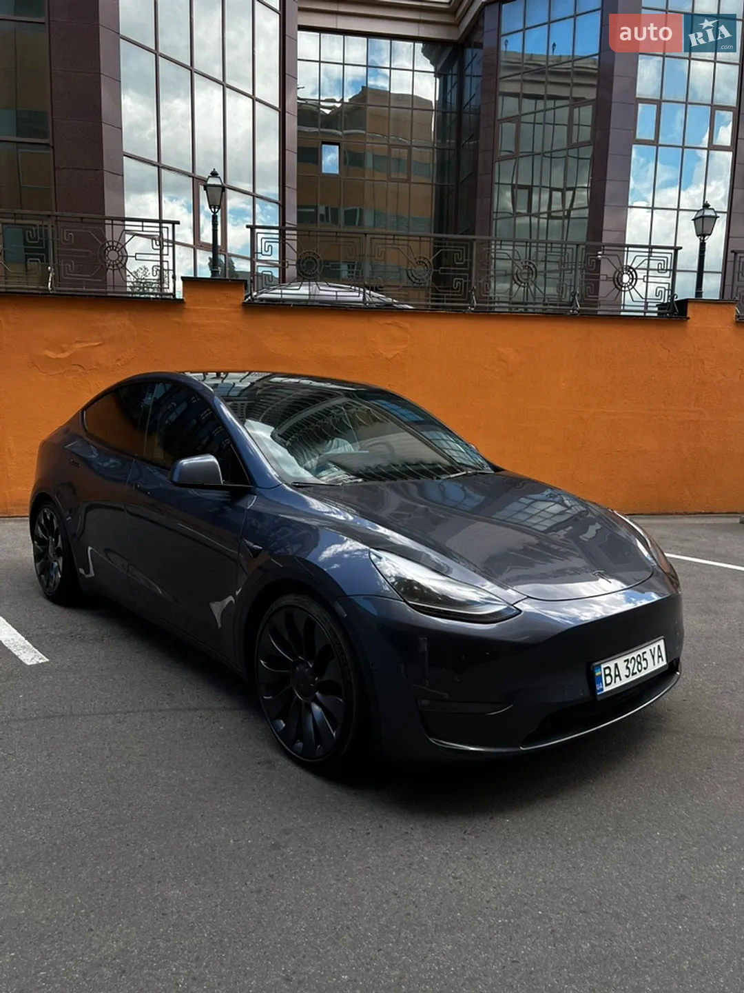 Tesla Model Y, 2022