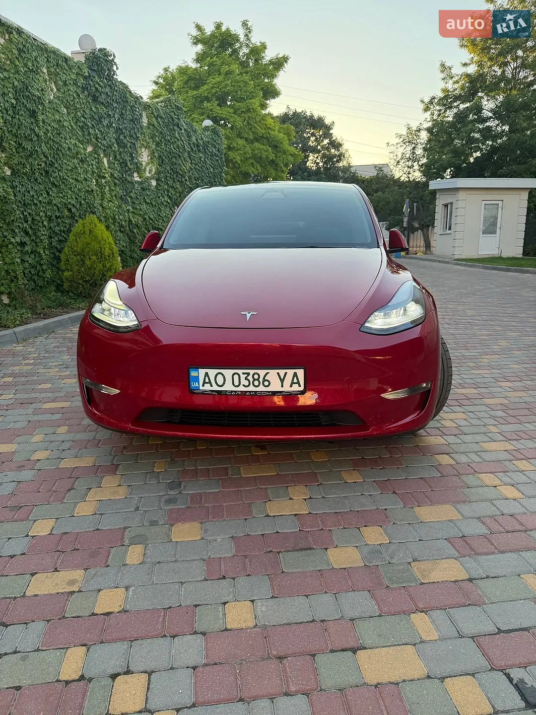 Tesla Model Y, 2022