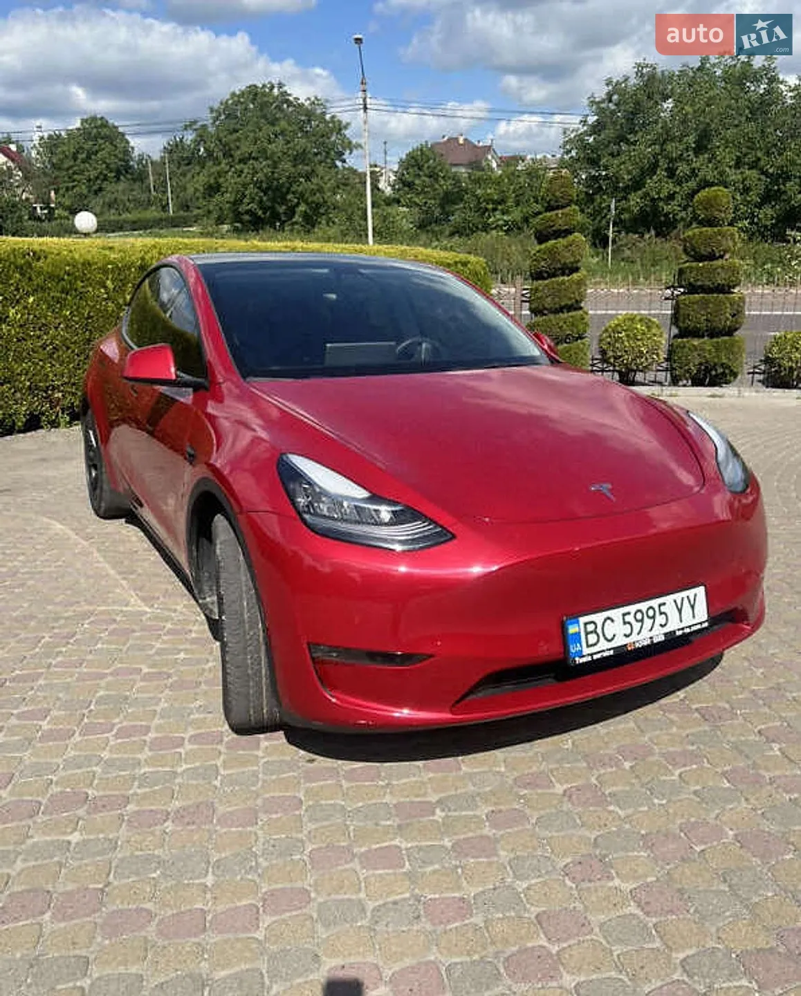 Tesla Model Y, 2021