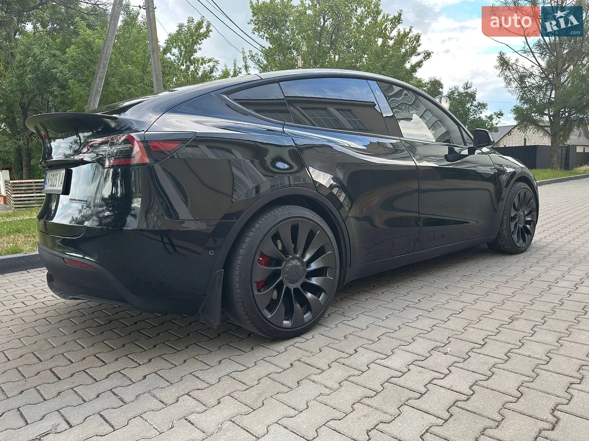 Tesla Model Y, 2021
