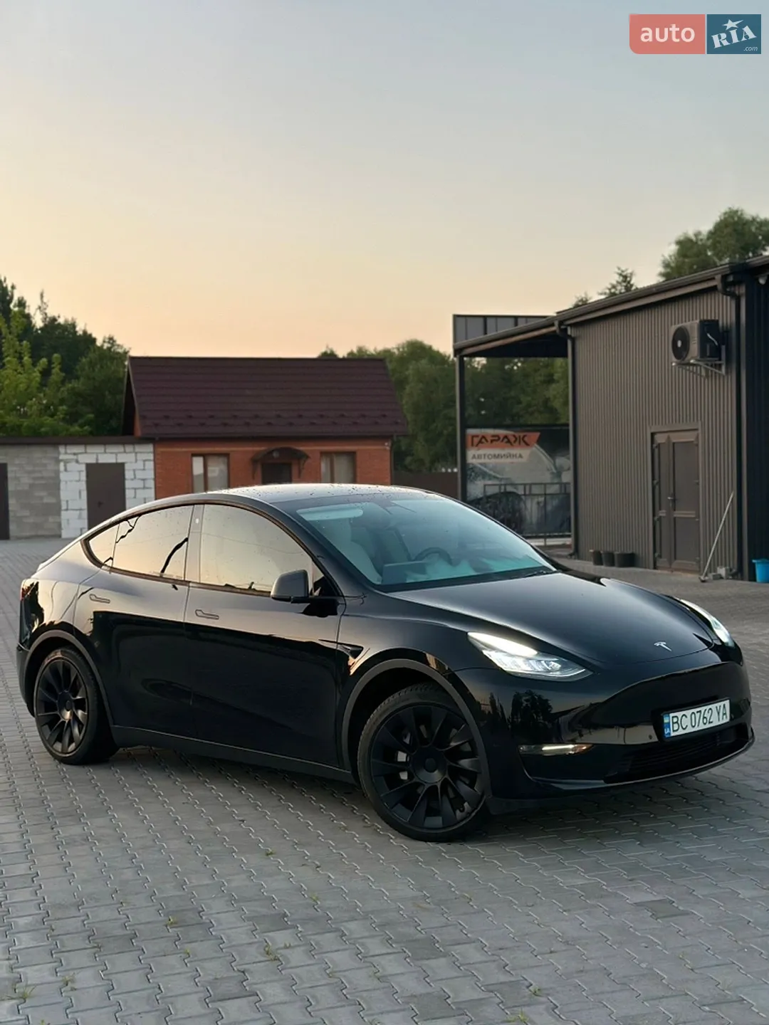 Tesla Model Y, 2020