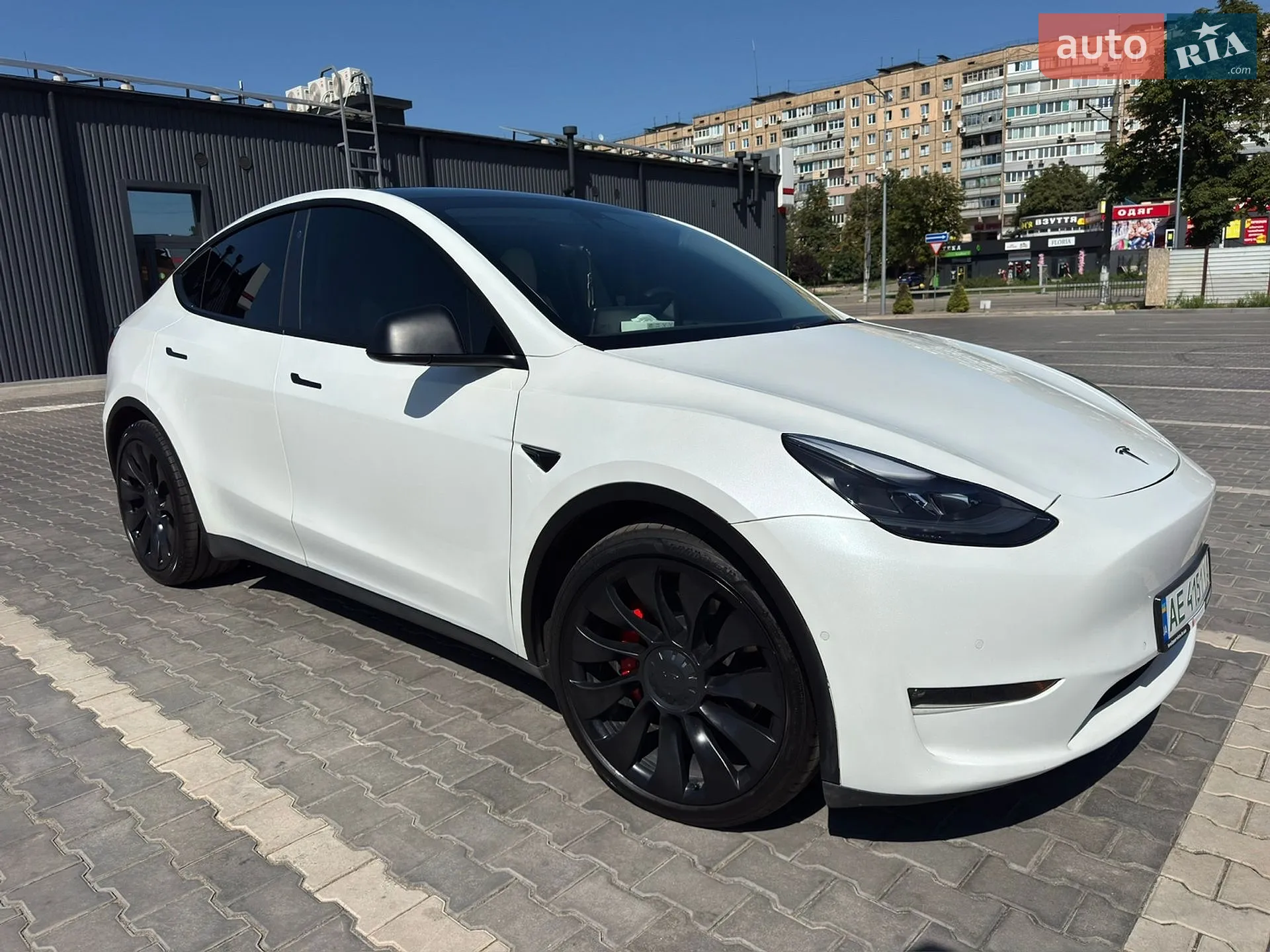 Tesla Model Y, 2021