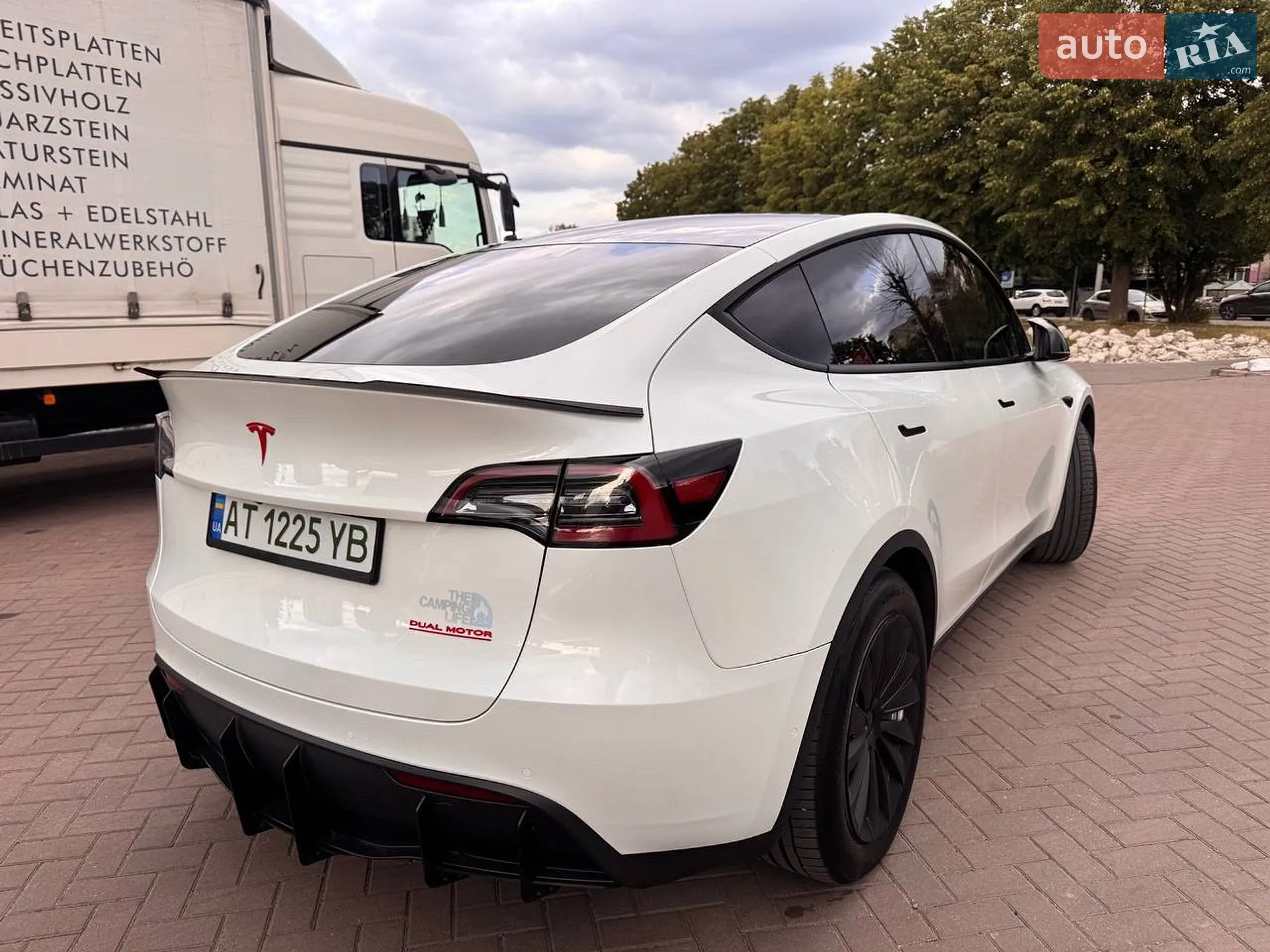 Tesla Model Y, 2020