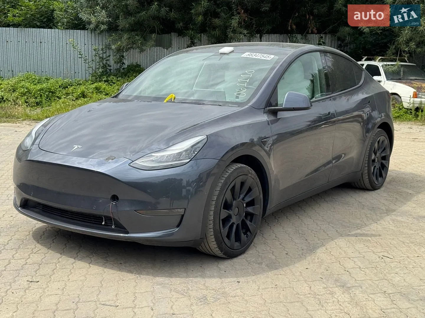 Tesla Model Y, 2021