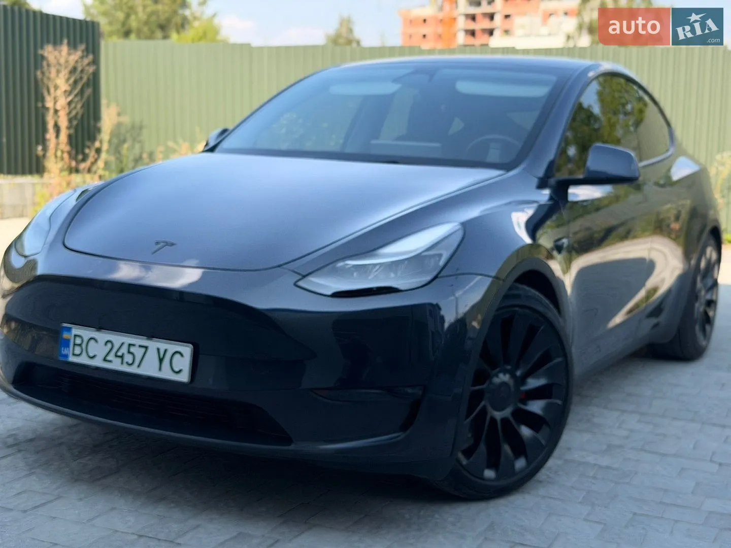Tesla Model Y, 2022