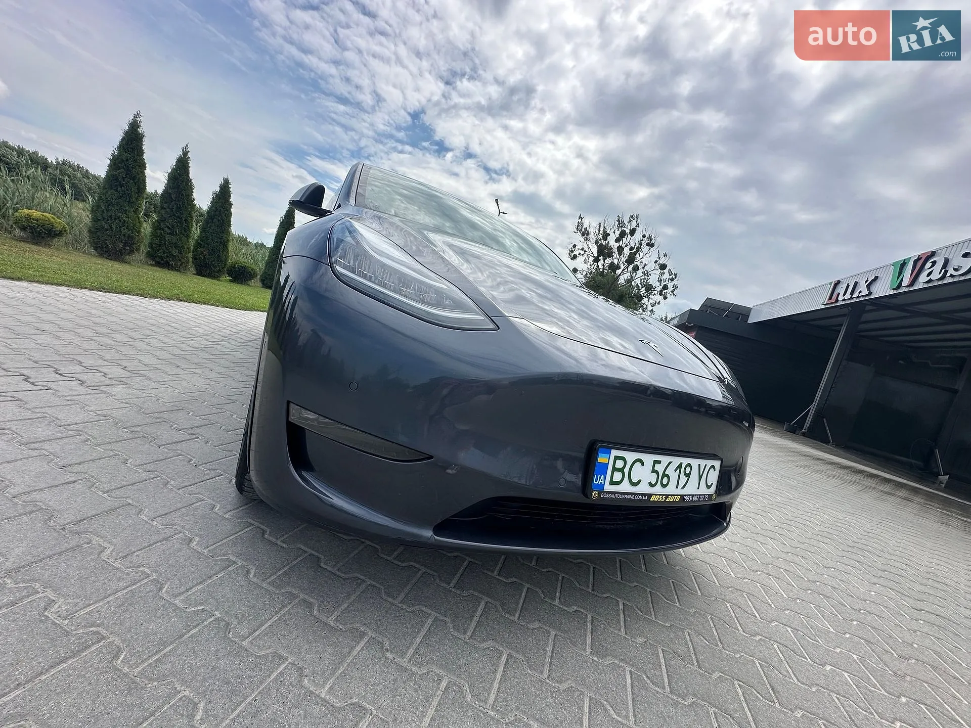 Tesla Model Y, 2021
