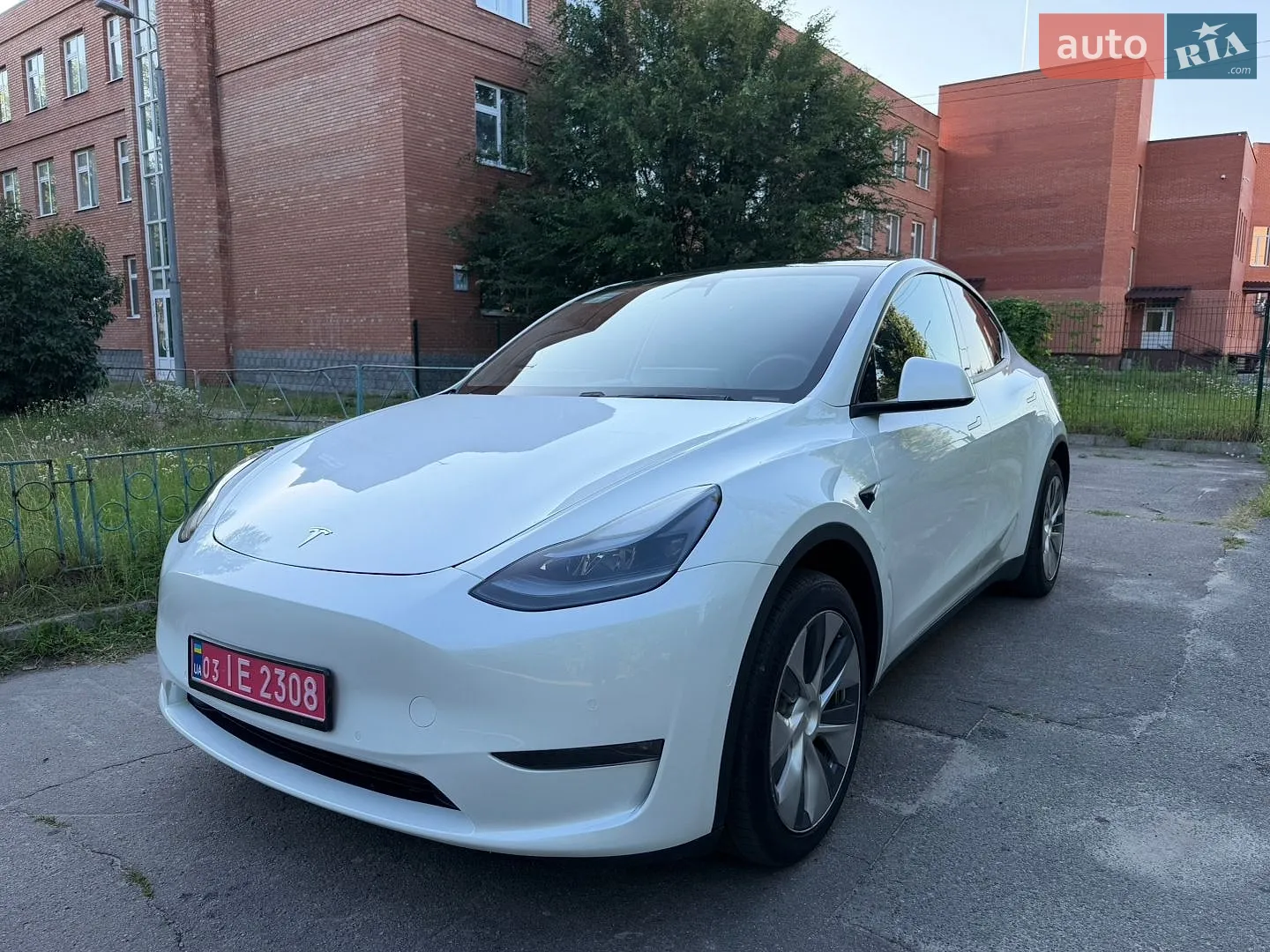 Tesla Model Y, 2020