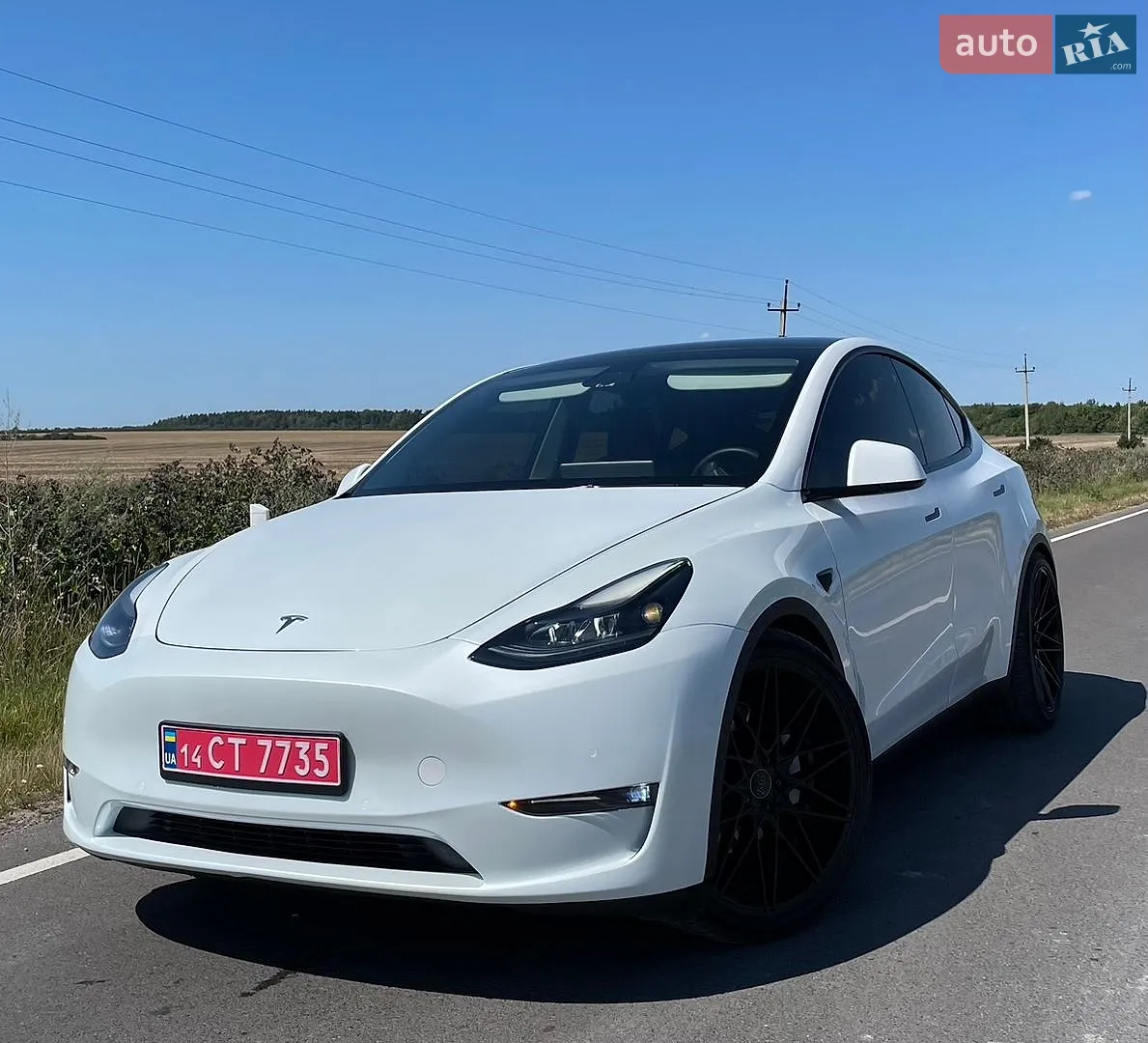 Tesla Model Y, 2021