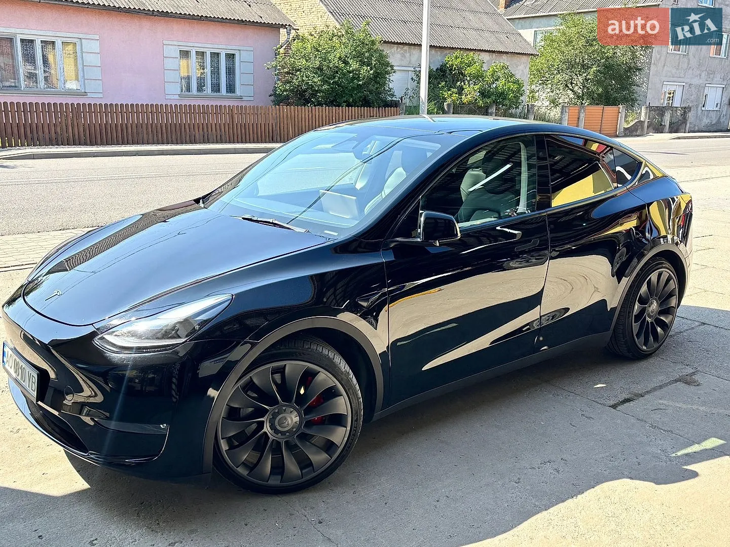 Tesla Model Y, 2023