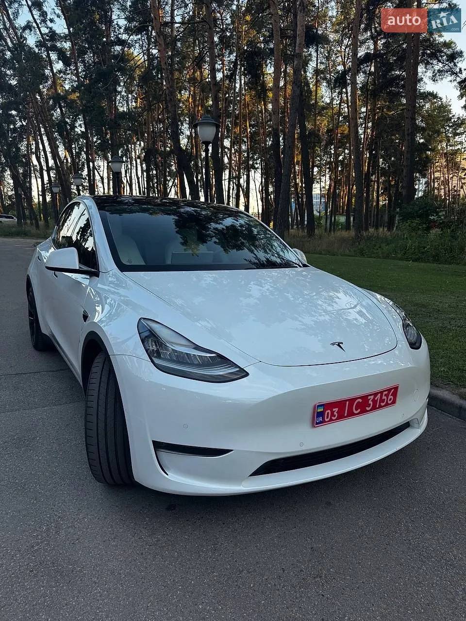 Tesla Model Y, 2022
