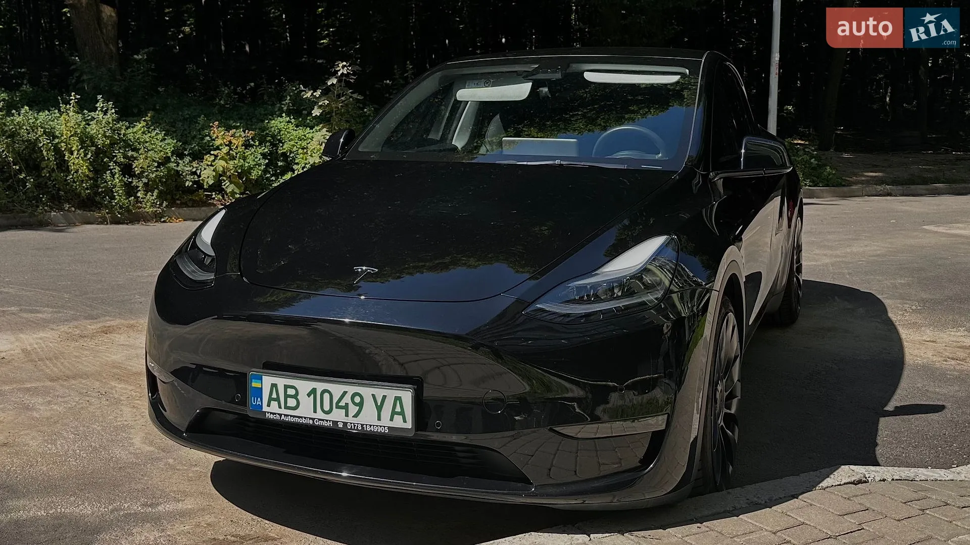 Tesla Model Y, 2022
