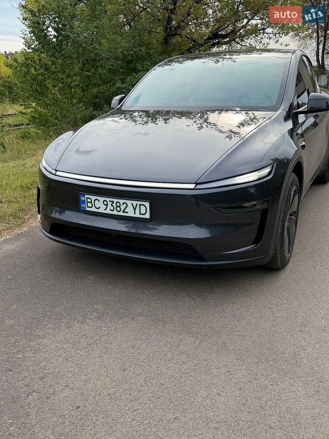 Tesla Model Y, 2025