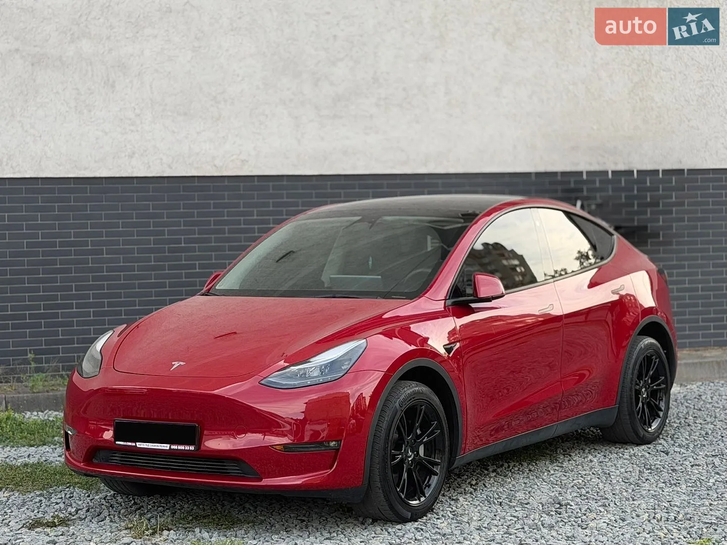 Tesla Model Y, 2023