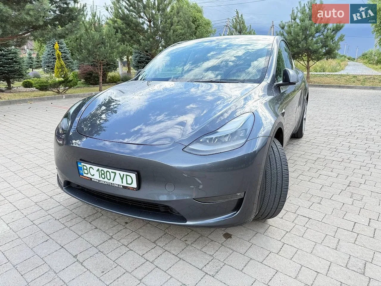 Tesla Model Y, 2023