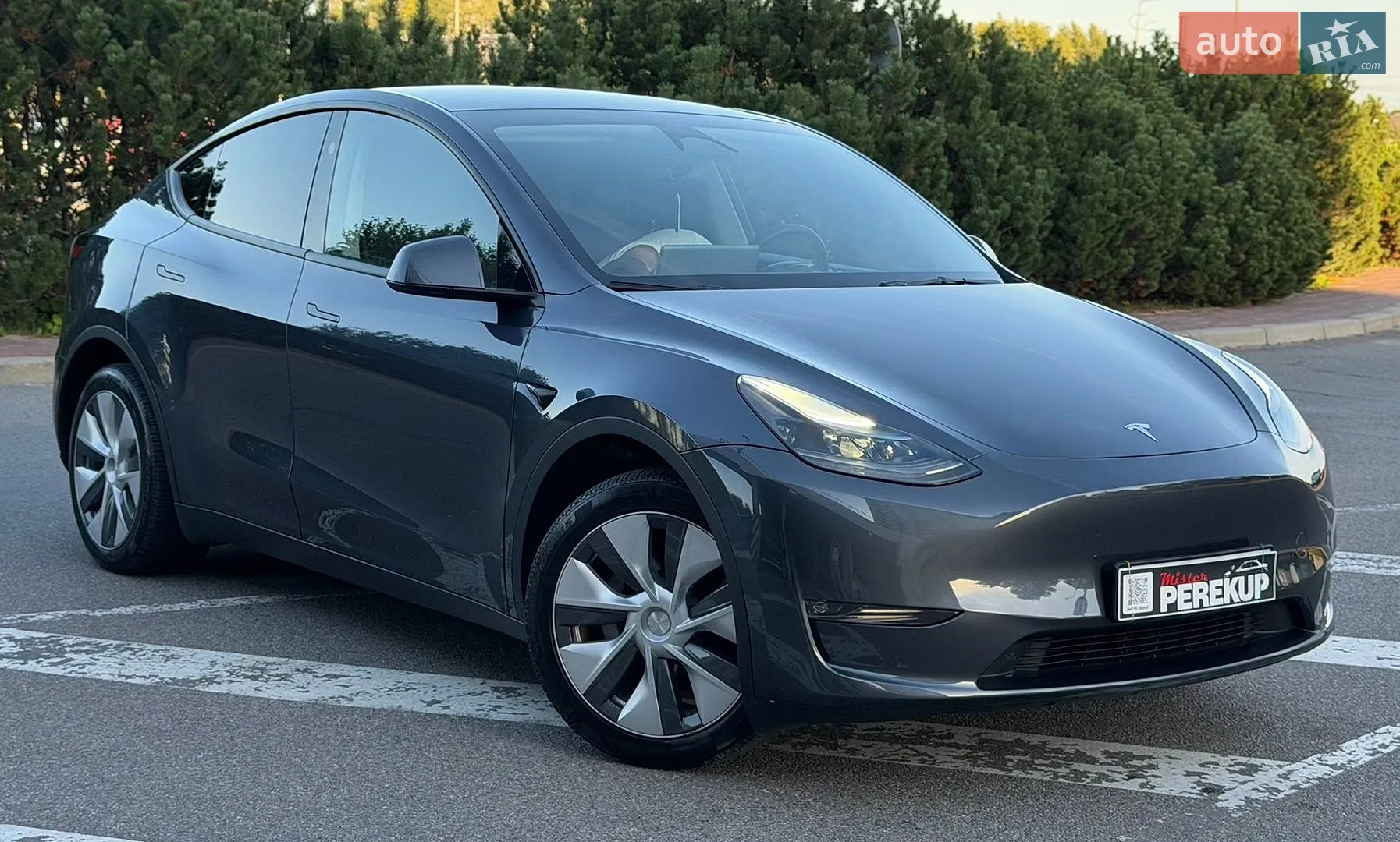 Tesla Model Y, 2023