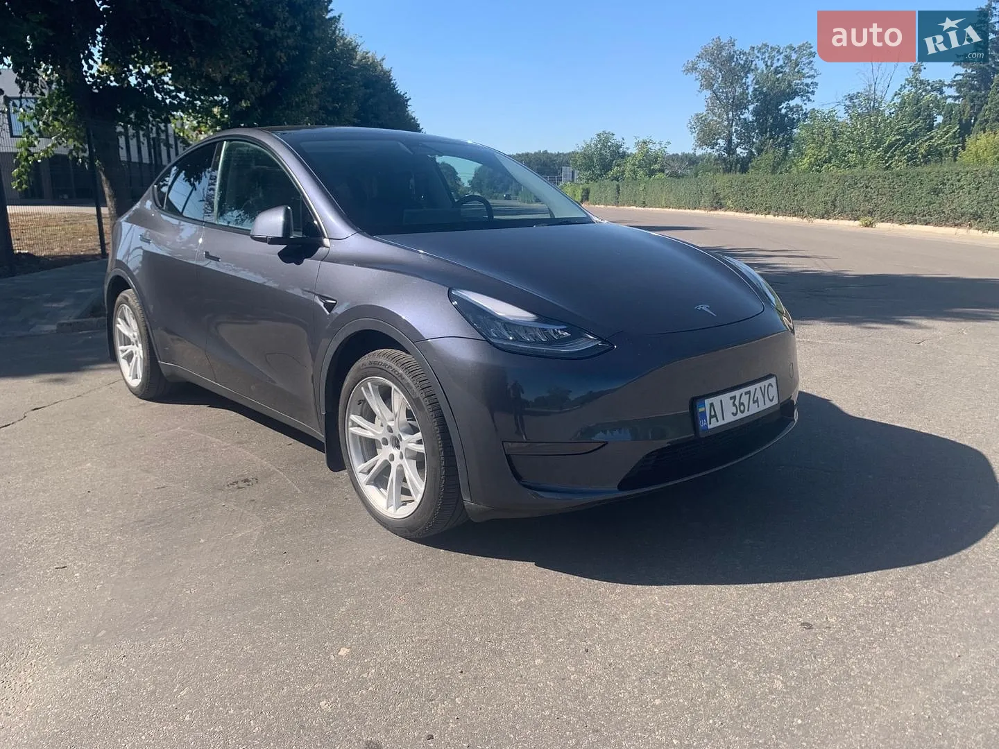 Tesla Model Y, 2023