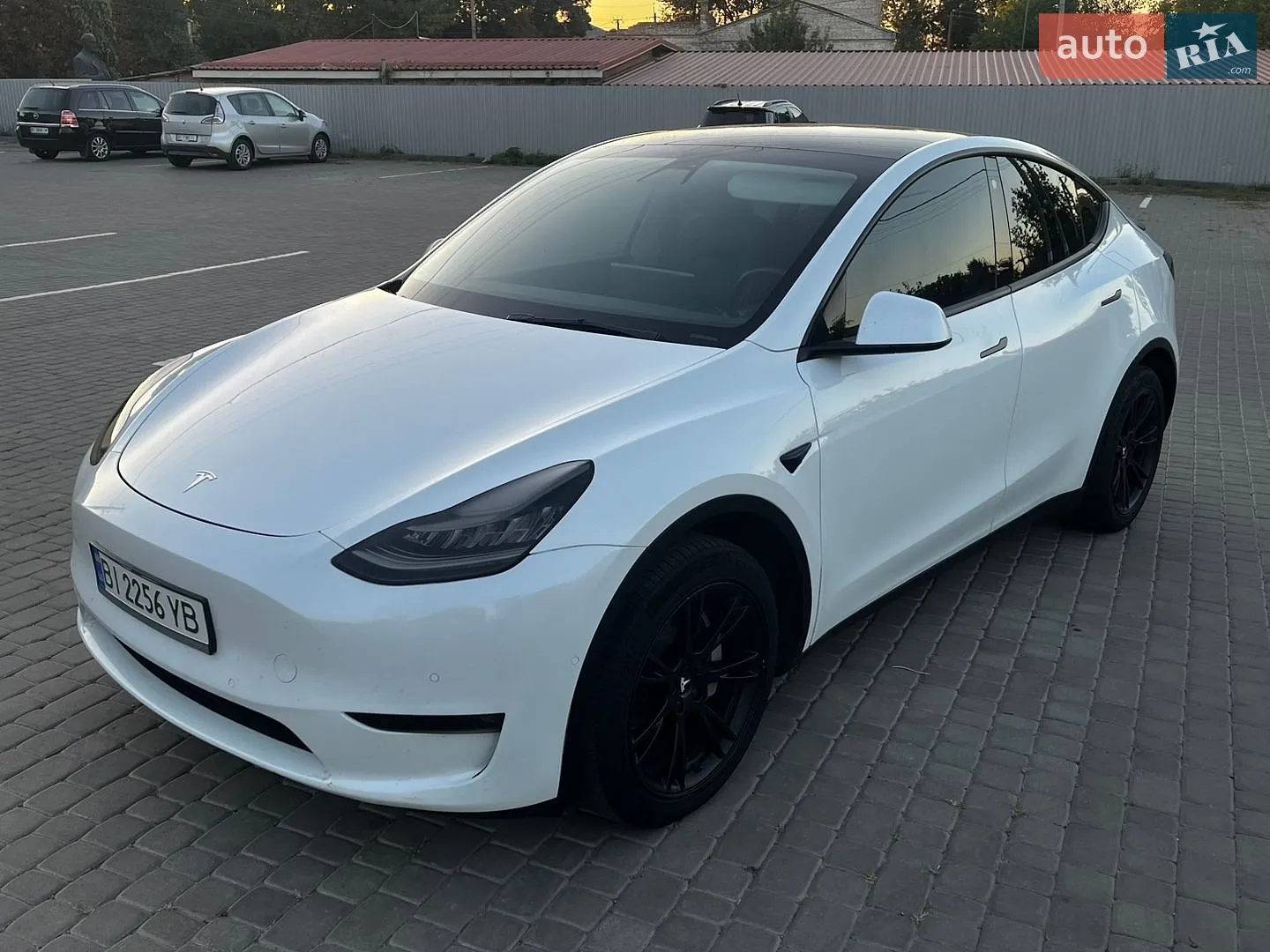 Tesla Model Y, 2021