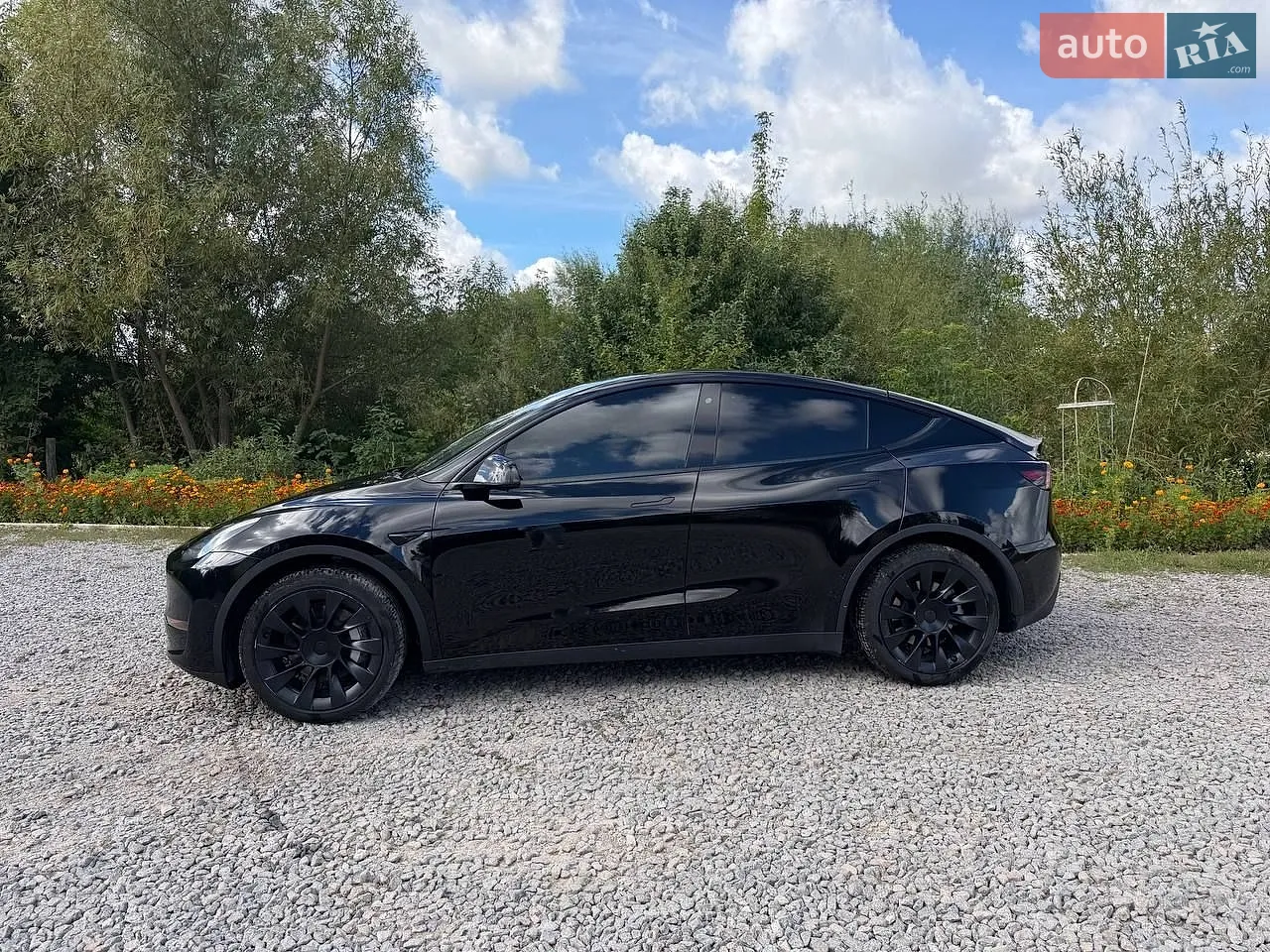Tesla Model Y, 2020