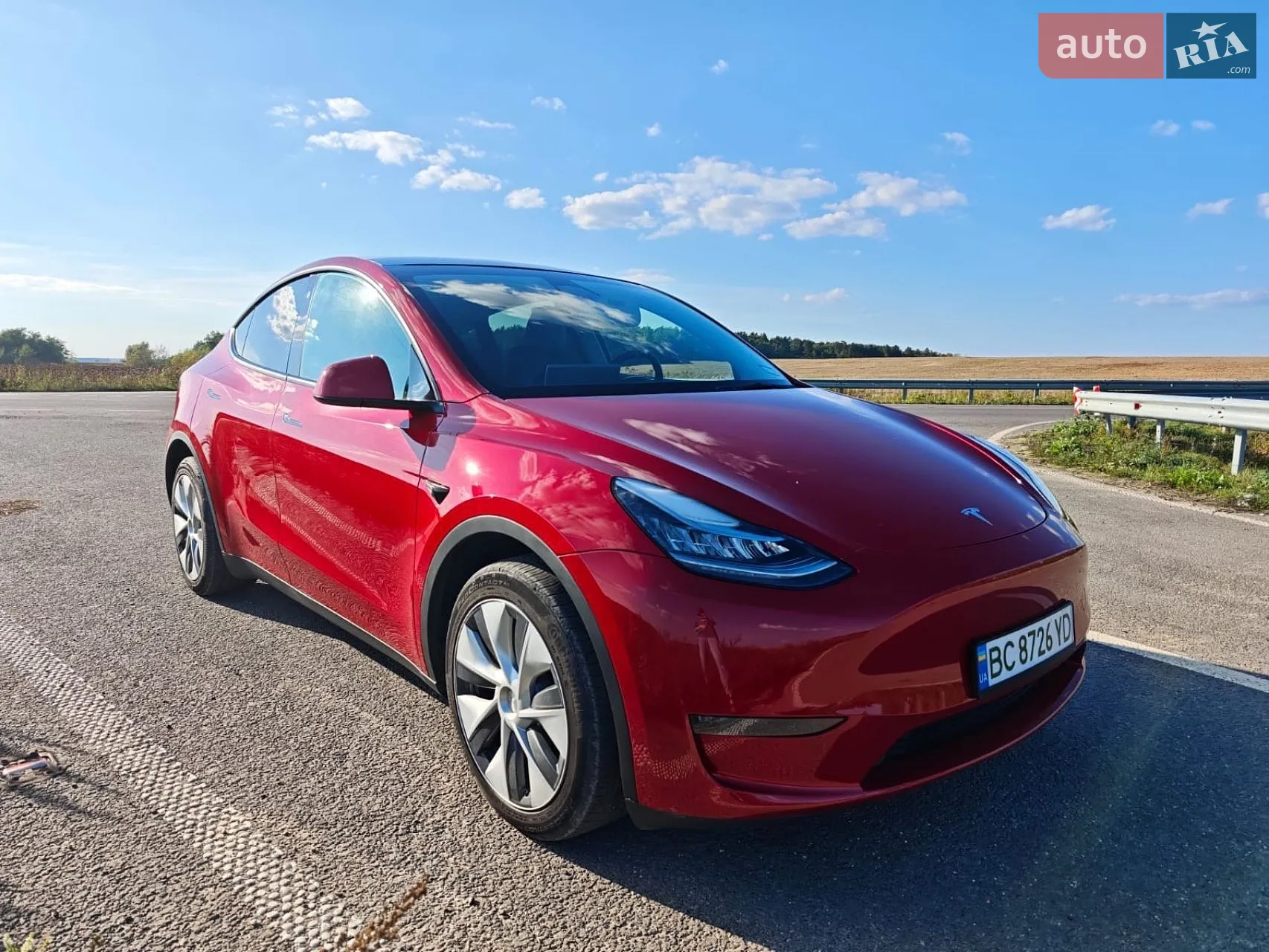Tesla Model Y, 2023