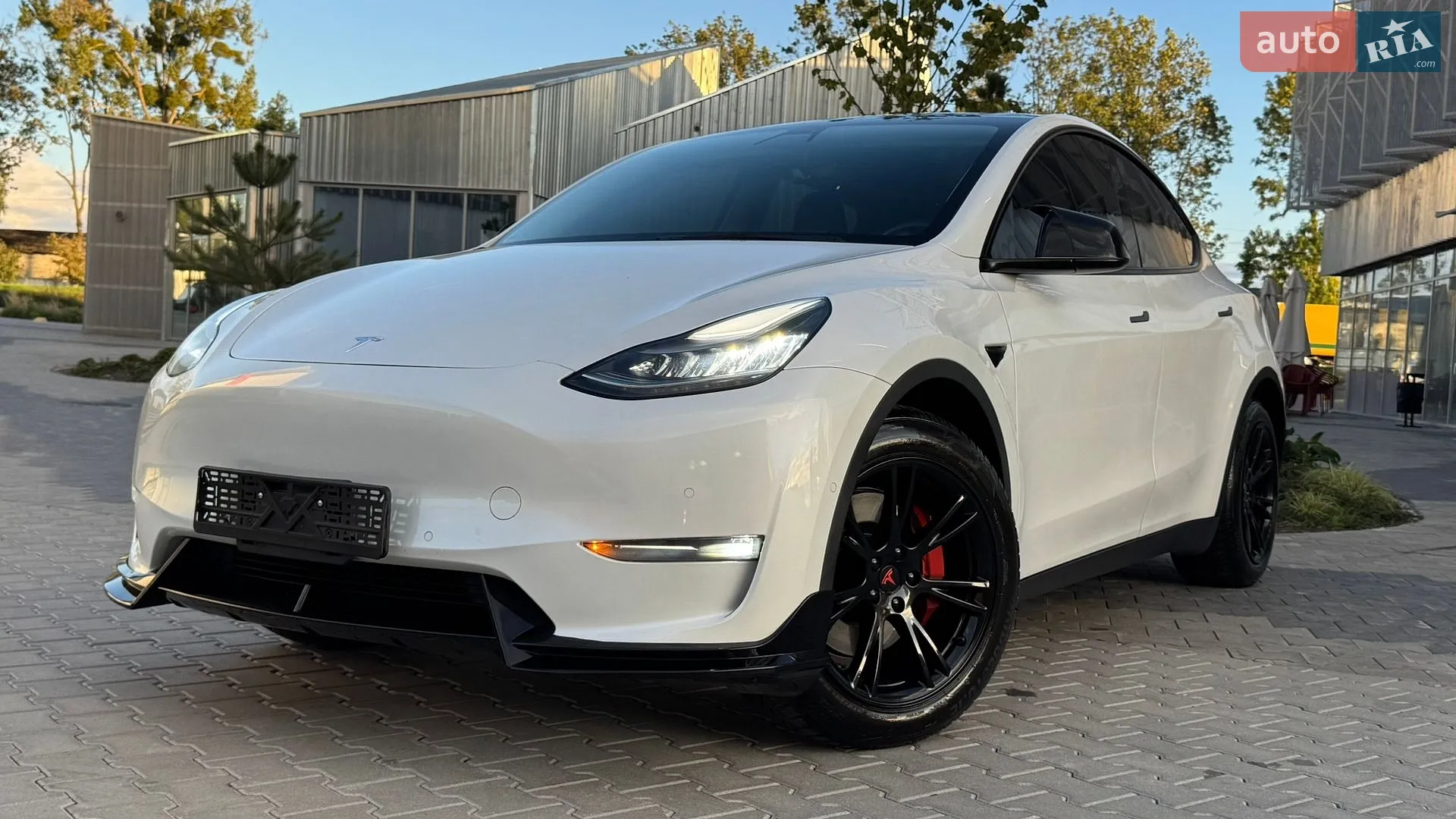 Tesla Model Y, 2020
