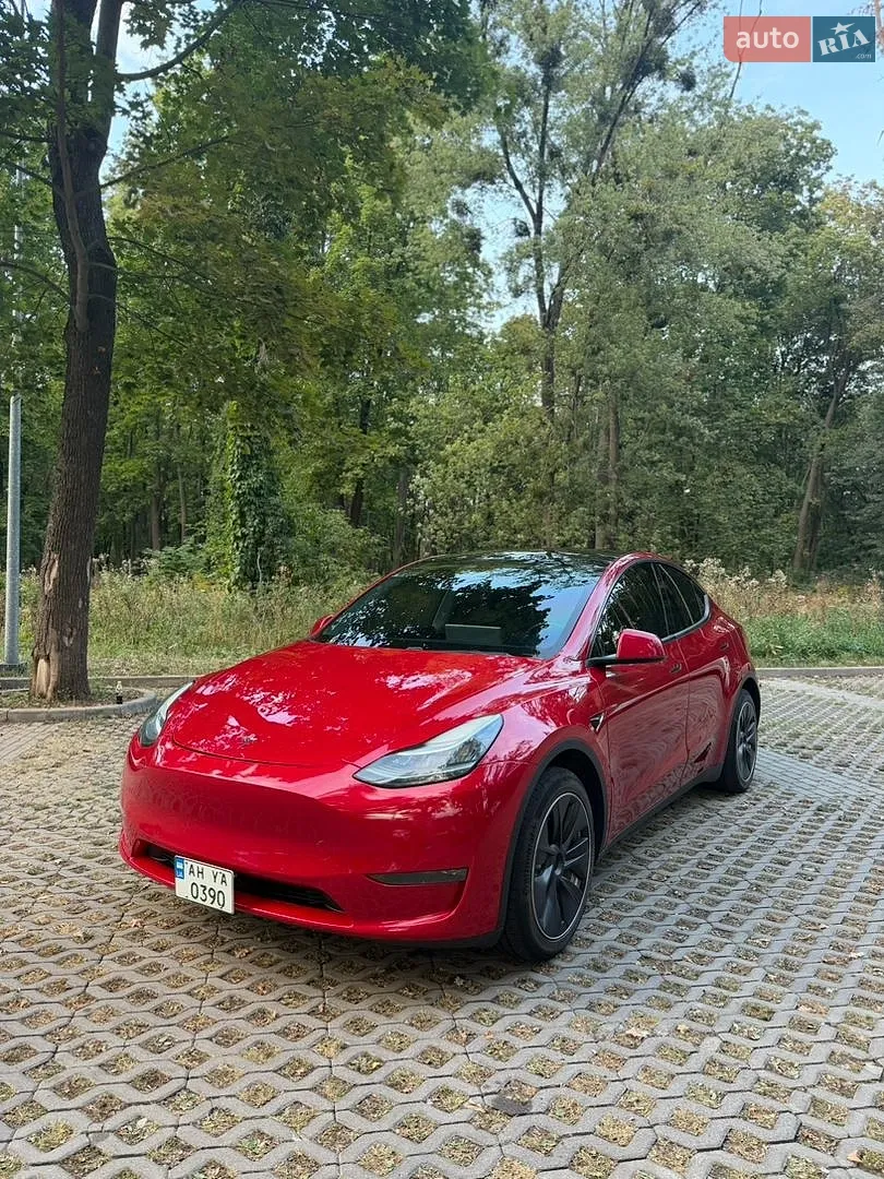 Tesla Model Y, 2020
