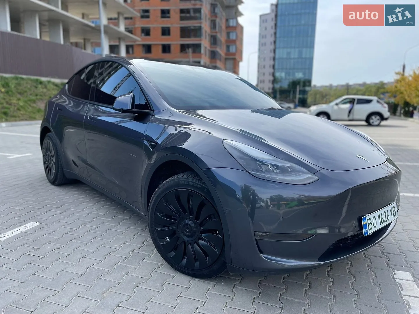 Tesla Model Y, 2021