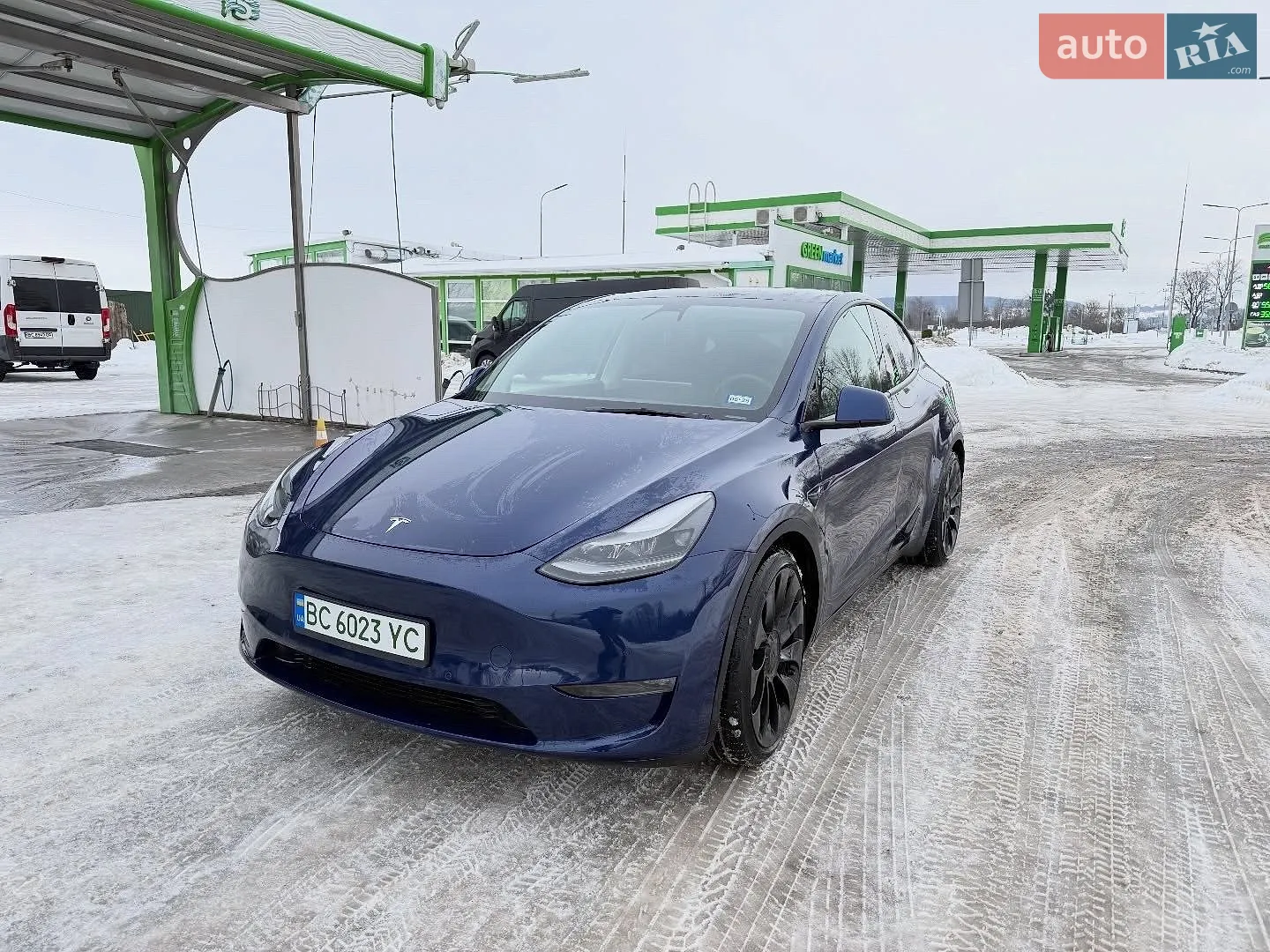 Tesla Model Y, 2022