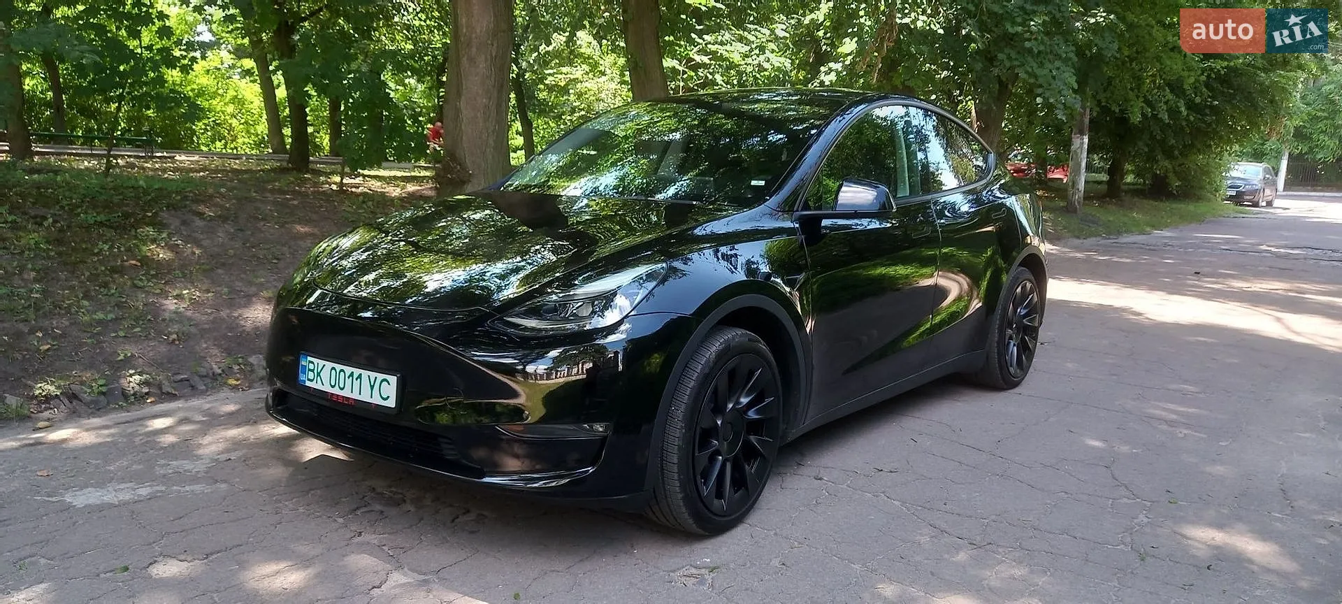 Tesla Model Y, 2023