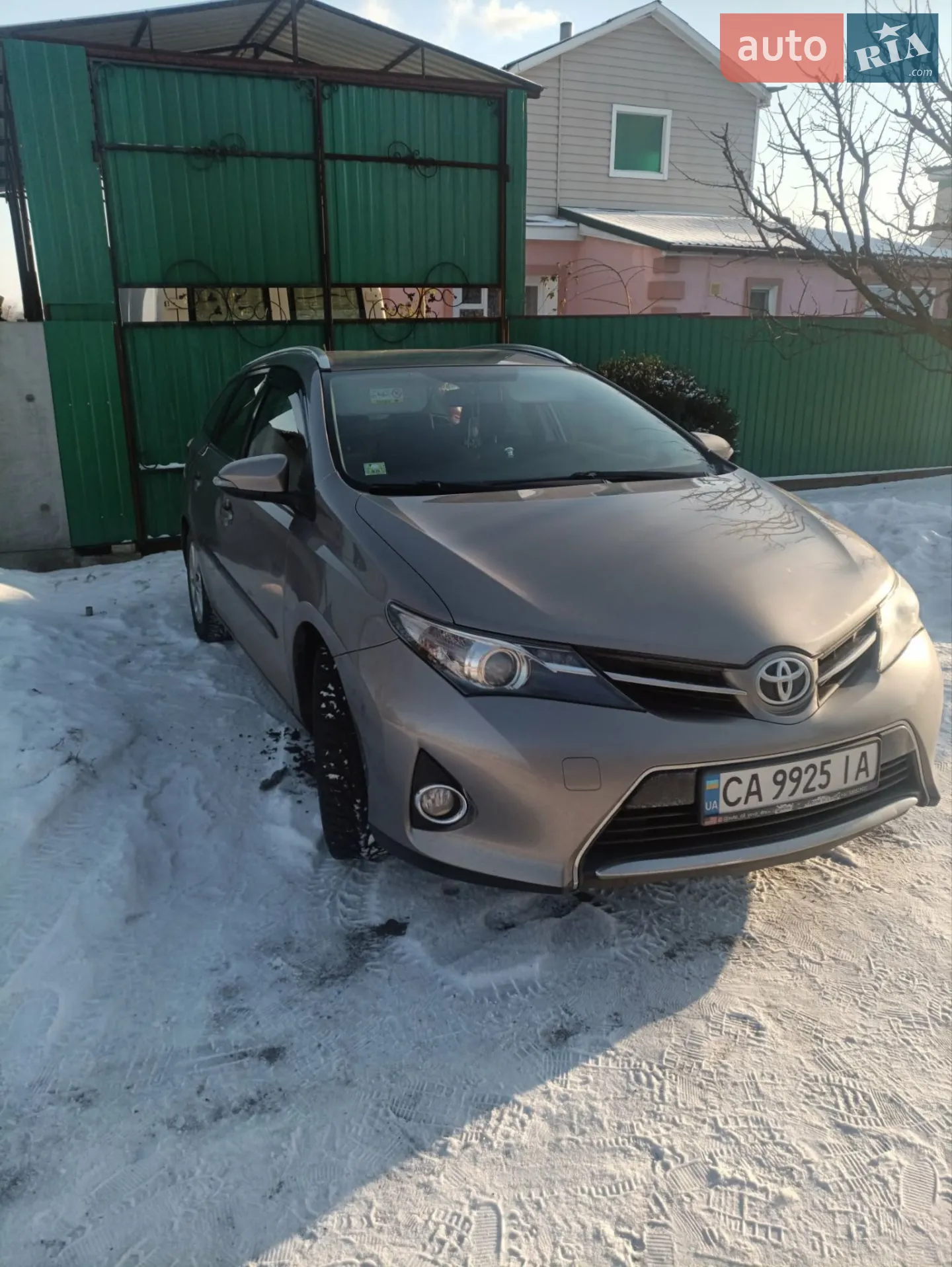 Toyota Auris, 2013