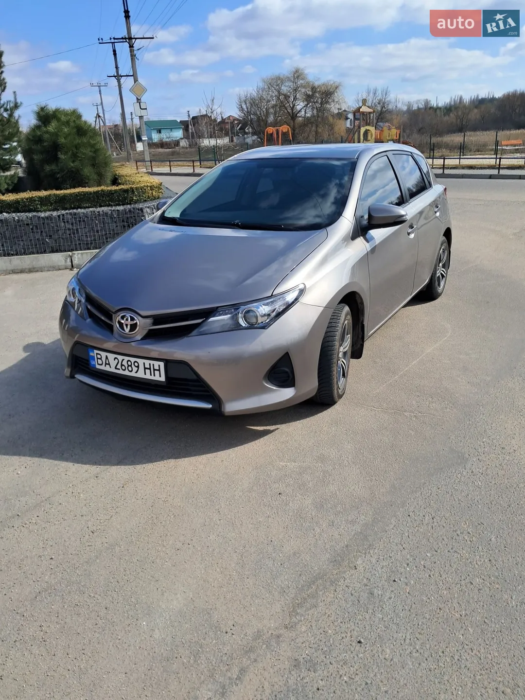 Toyota Auris, 2013