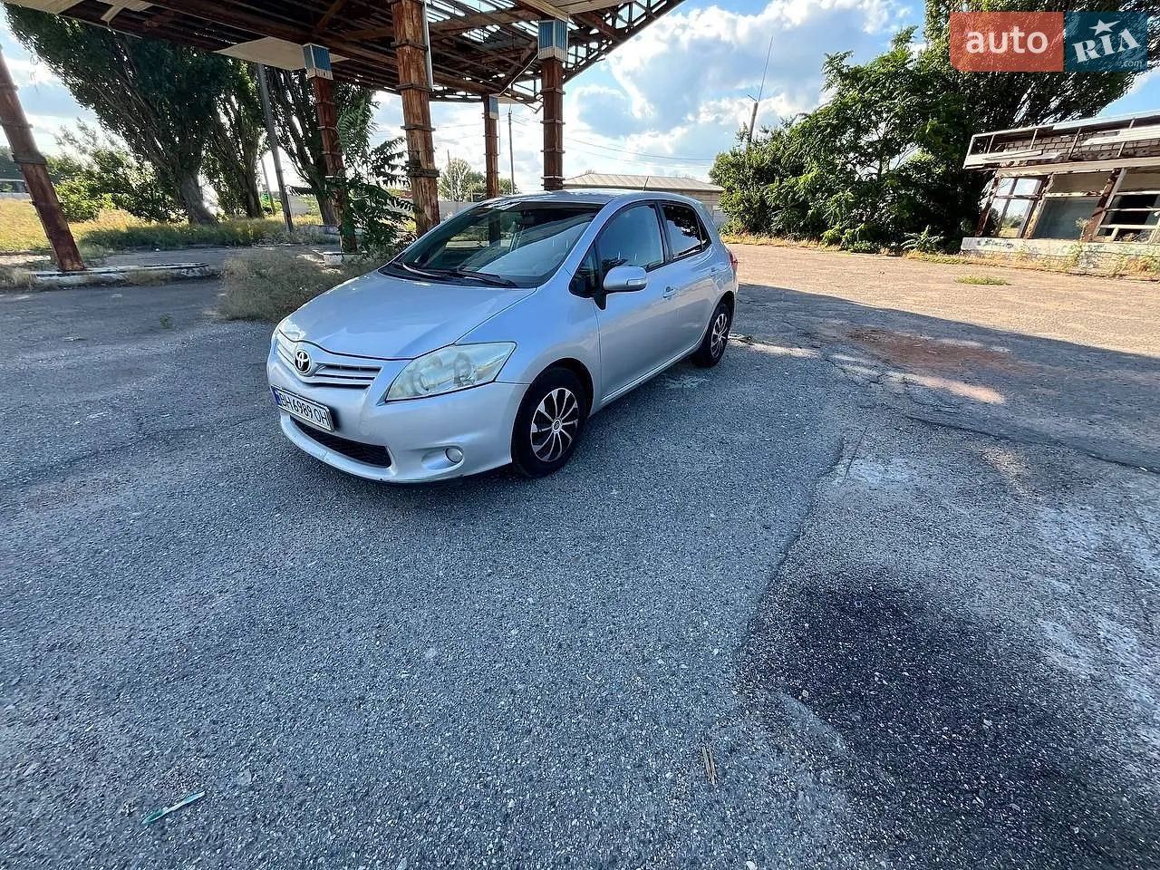Toyota Auris, 2011