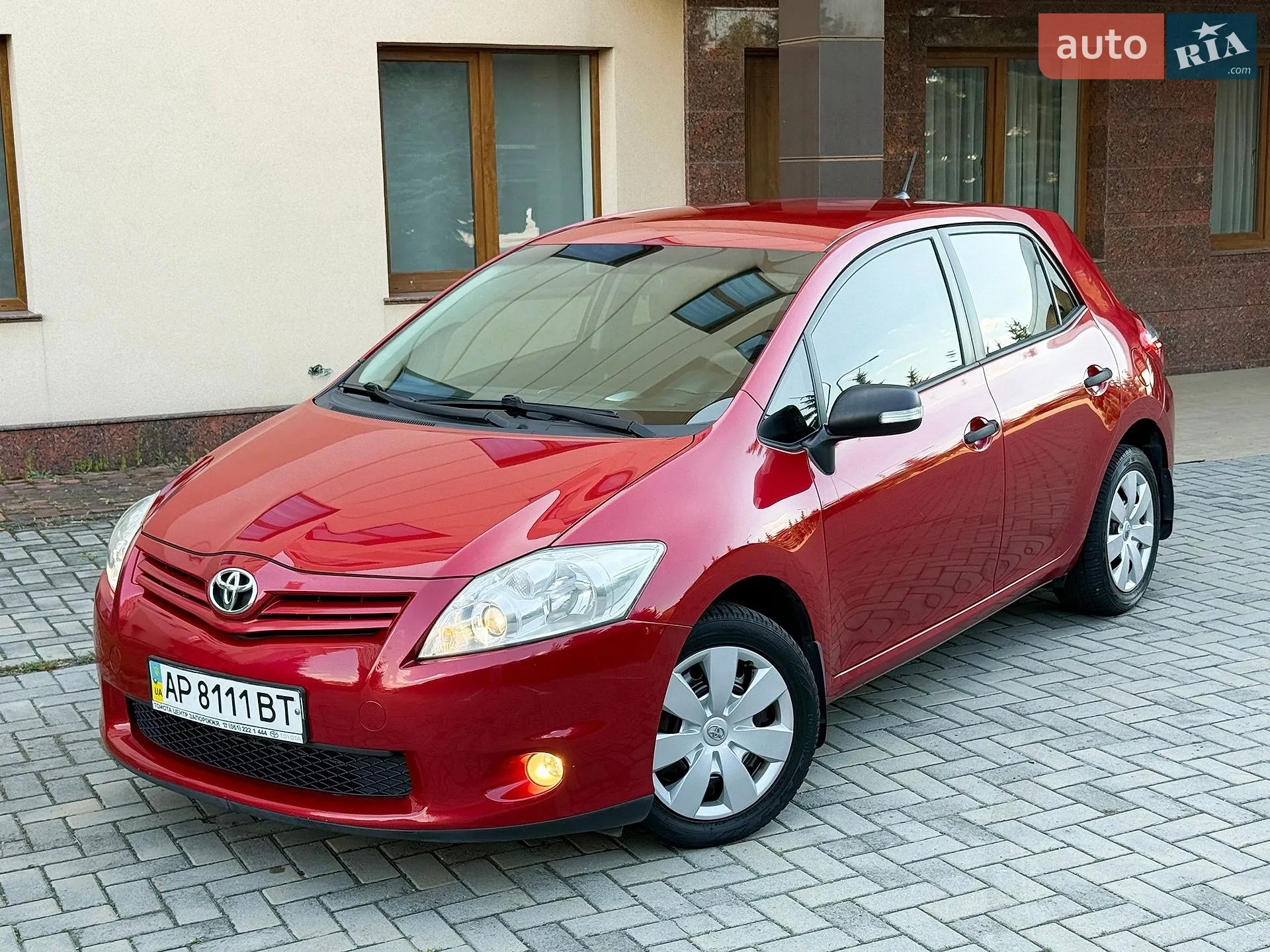 Toyota Auris, 2011