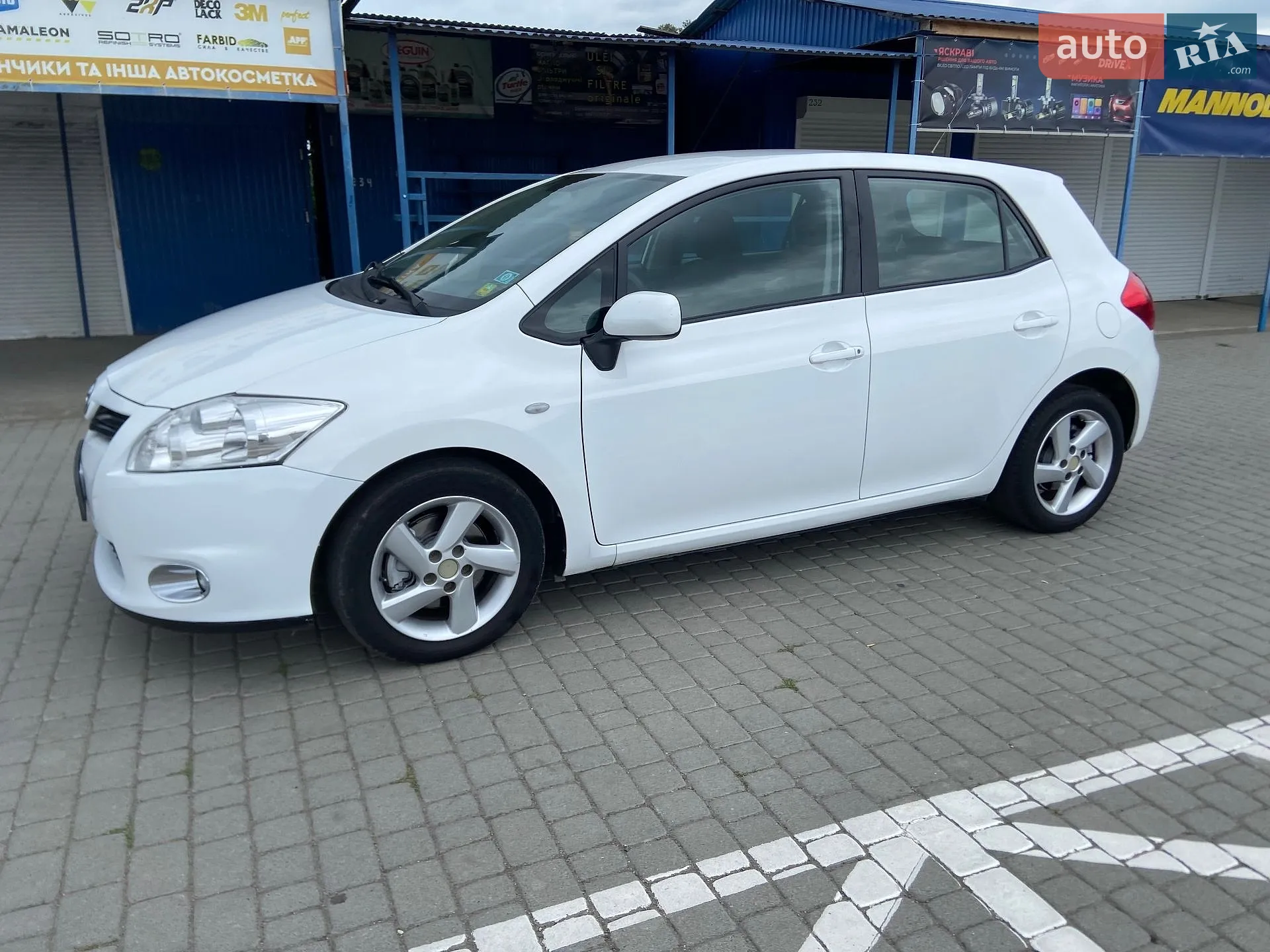 Toyota Auris, 2007