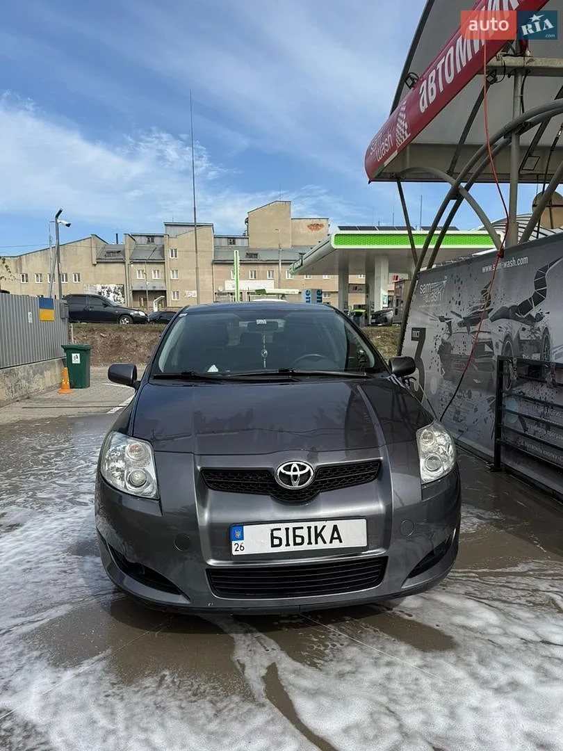 Toyota Auris, 2008