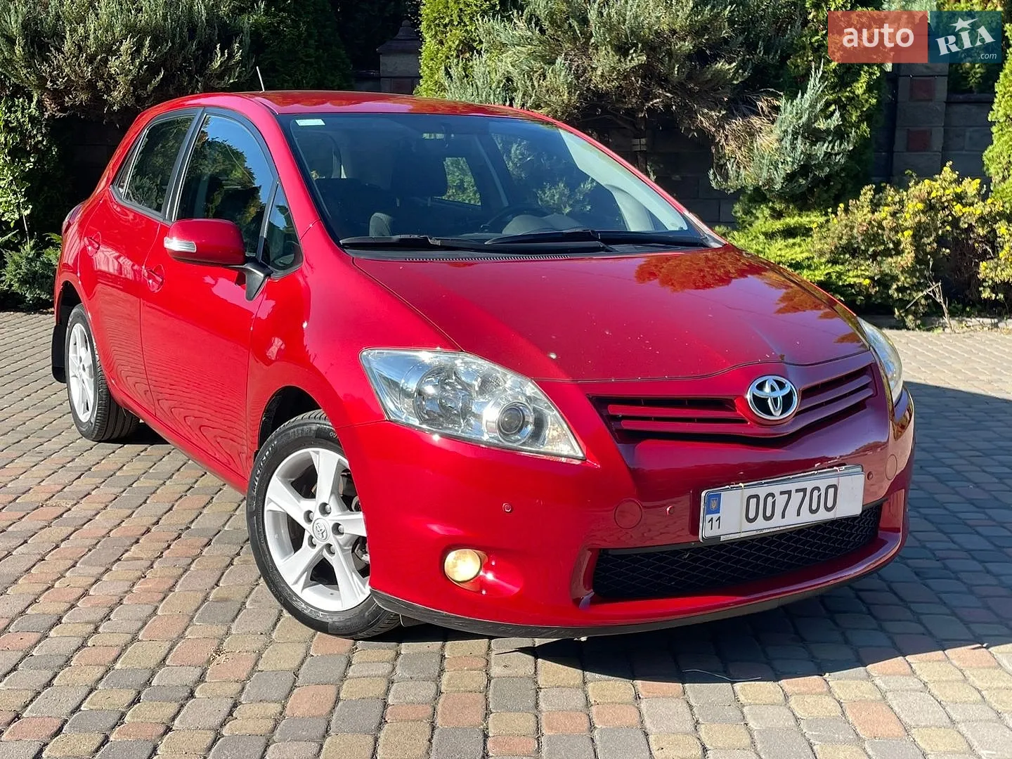 Toyota Auris, 2011
