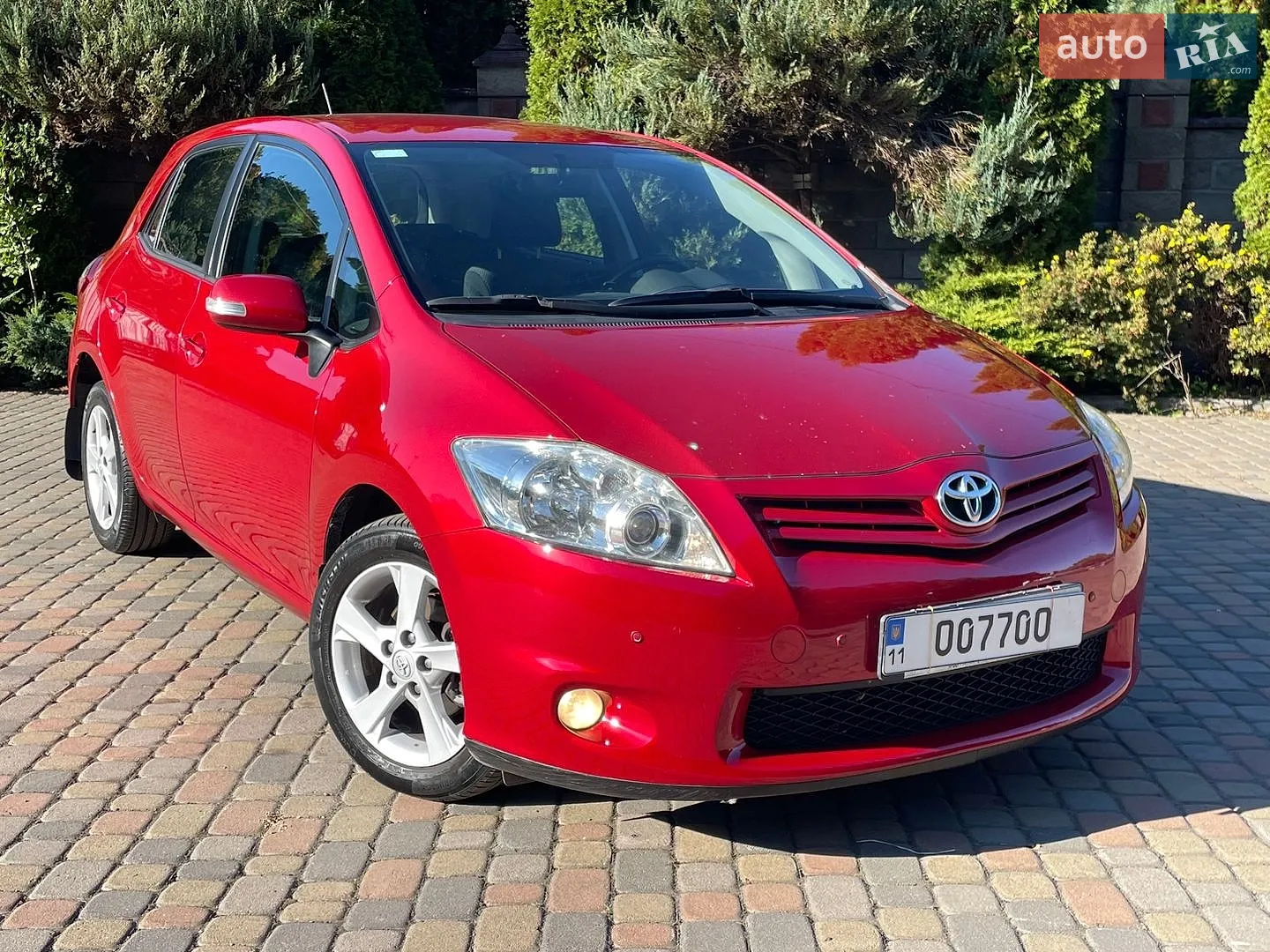 Toyota Auris, 2011