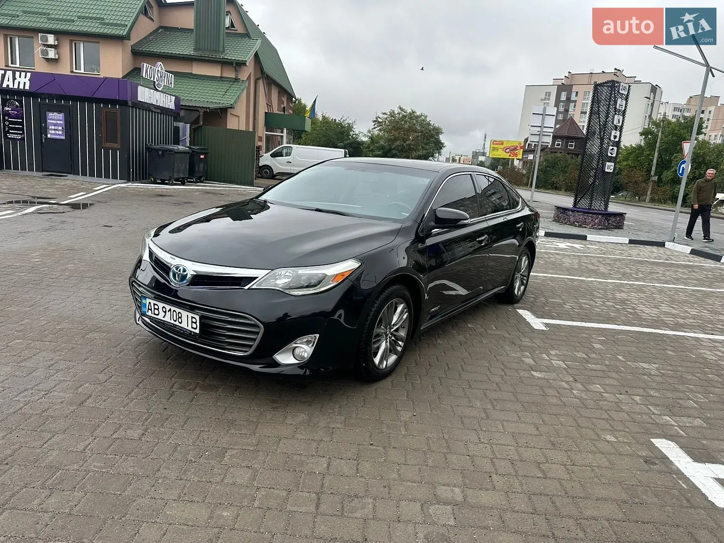 Toyota Avalon, 2013