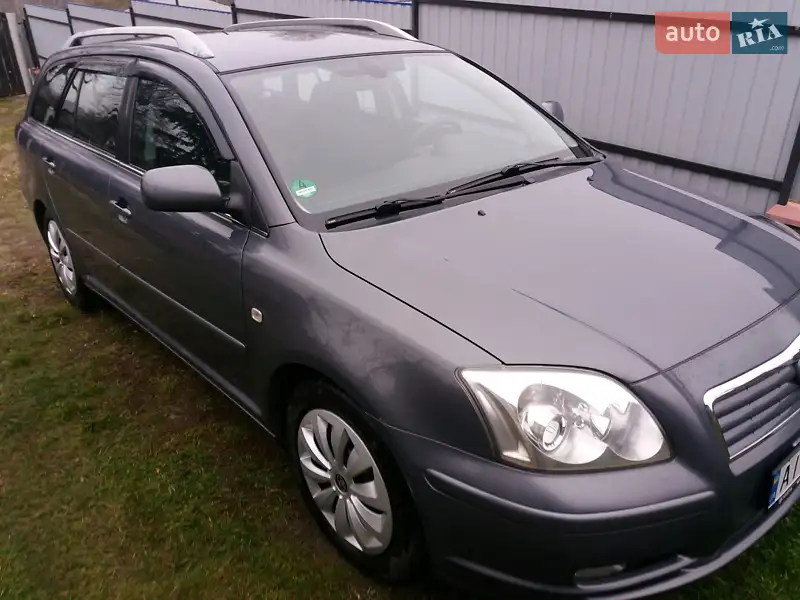 Toyota Avensis, 2003