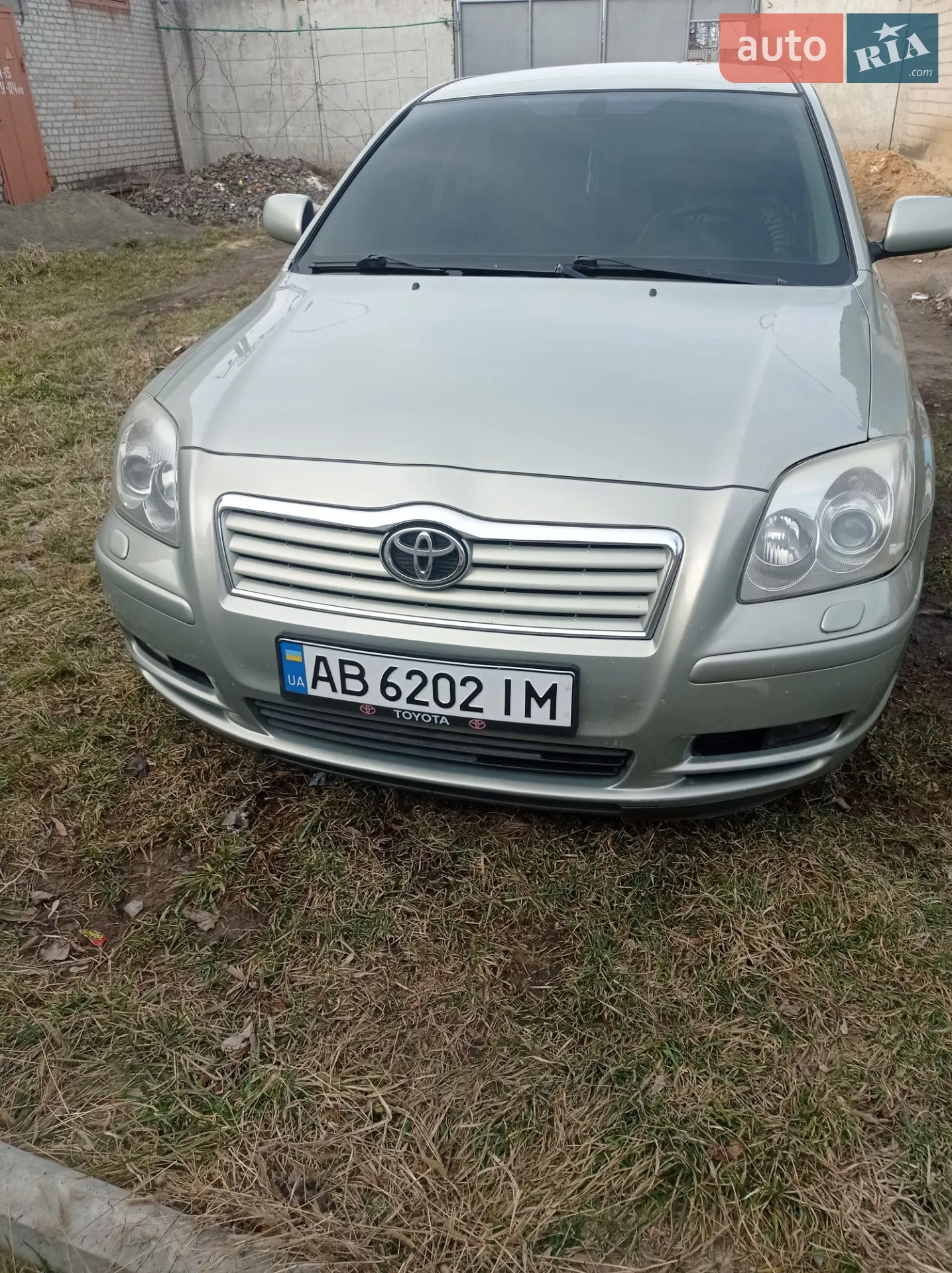 Toyota Avensis, 2005
