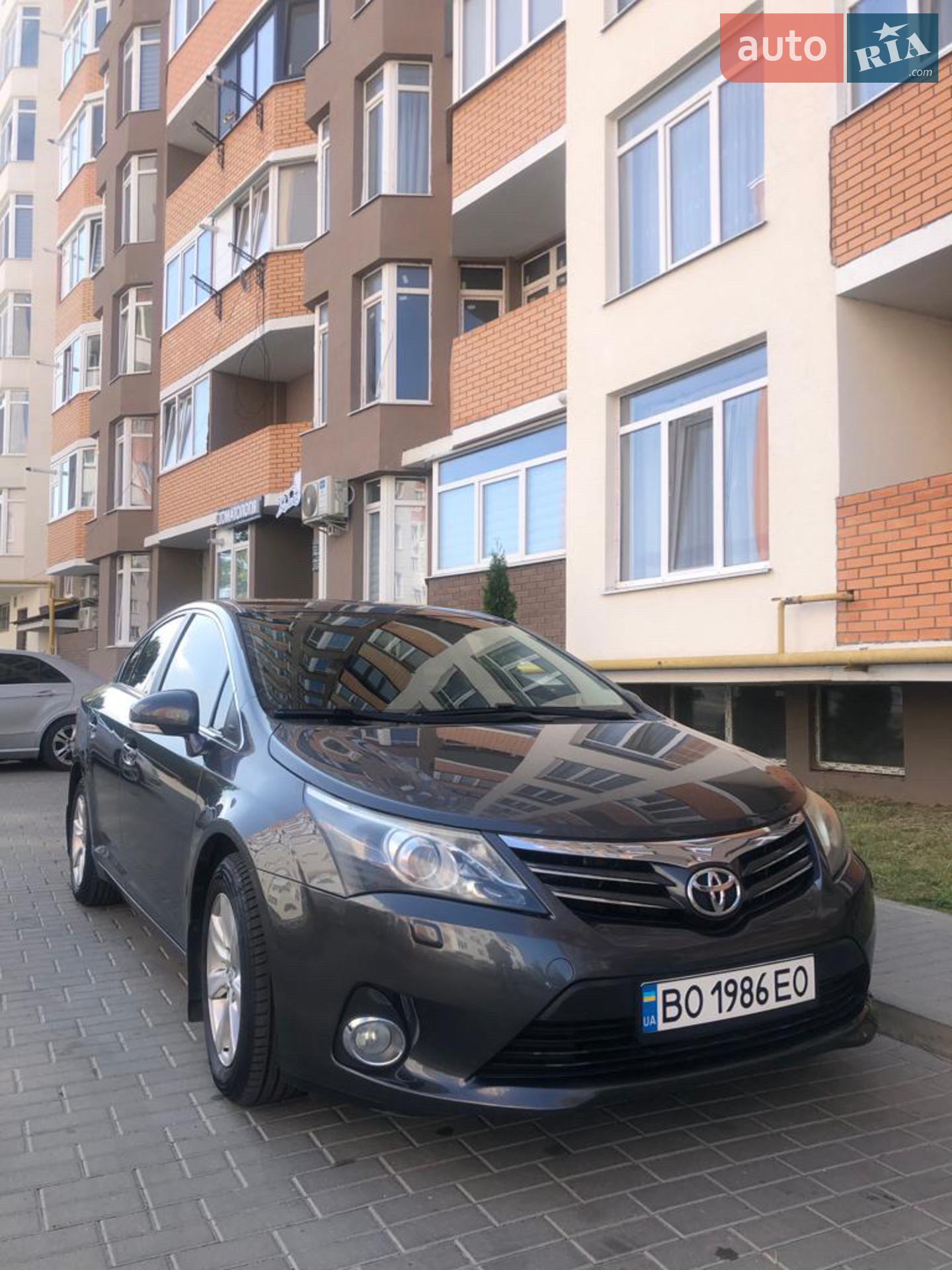 Toyota Avensis, 2011